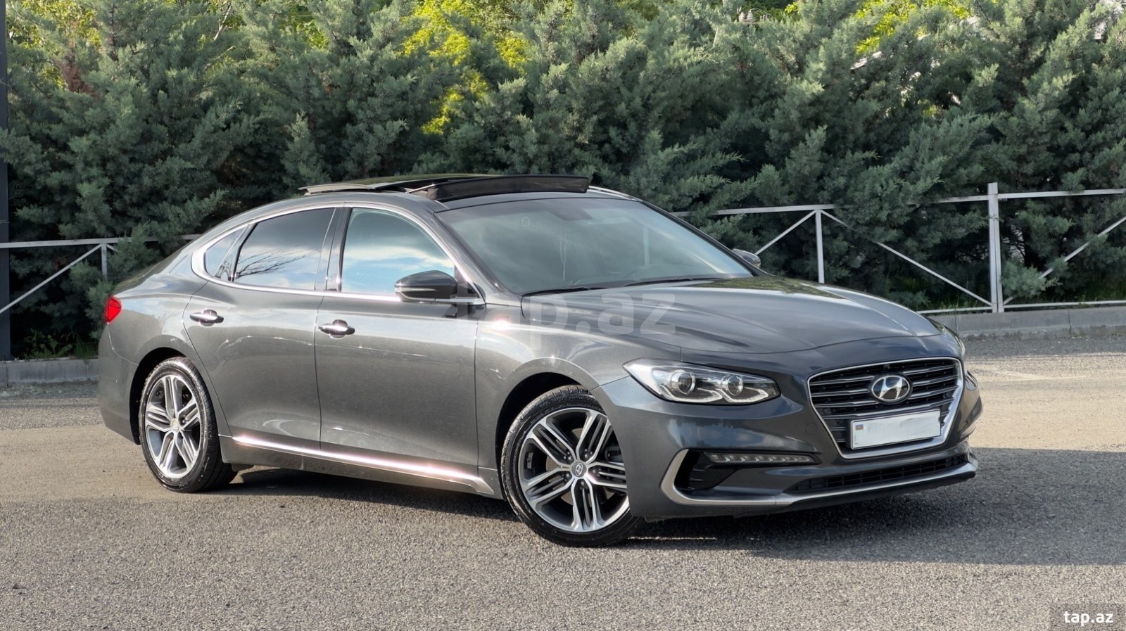 Hyundai Grandeur, 2018 il (2)