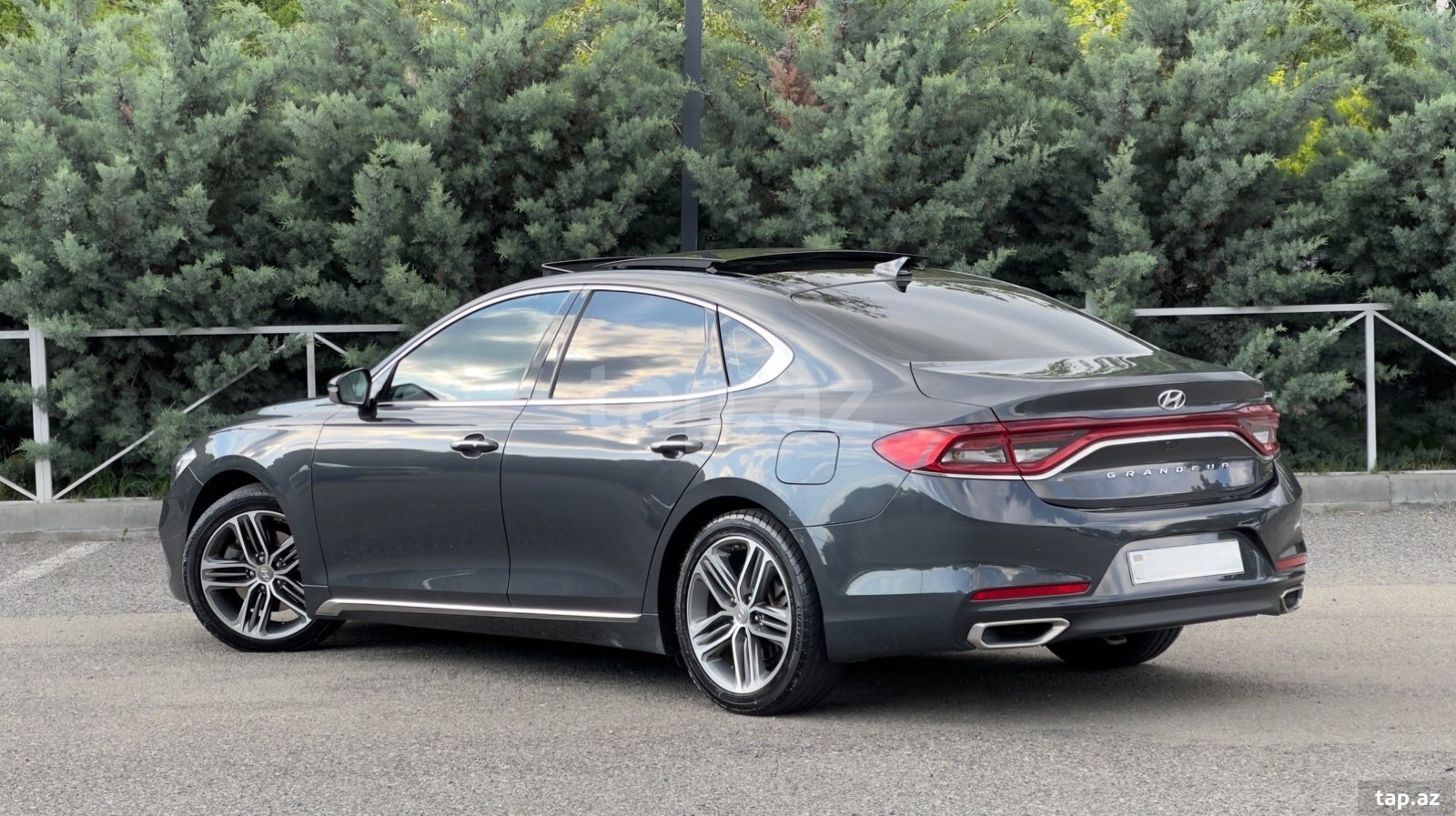 Hyundai Grandeur, 2018 il (5)
