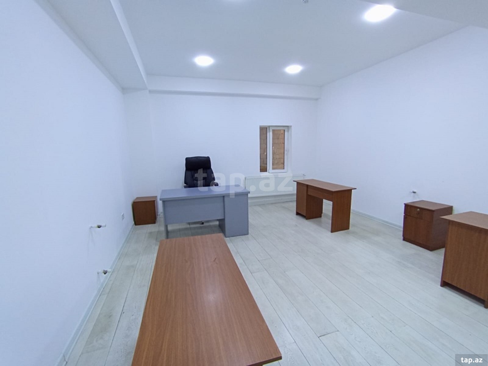 Ofis icarəyə verilir, Ə. Rəcəbli küç. (8)