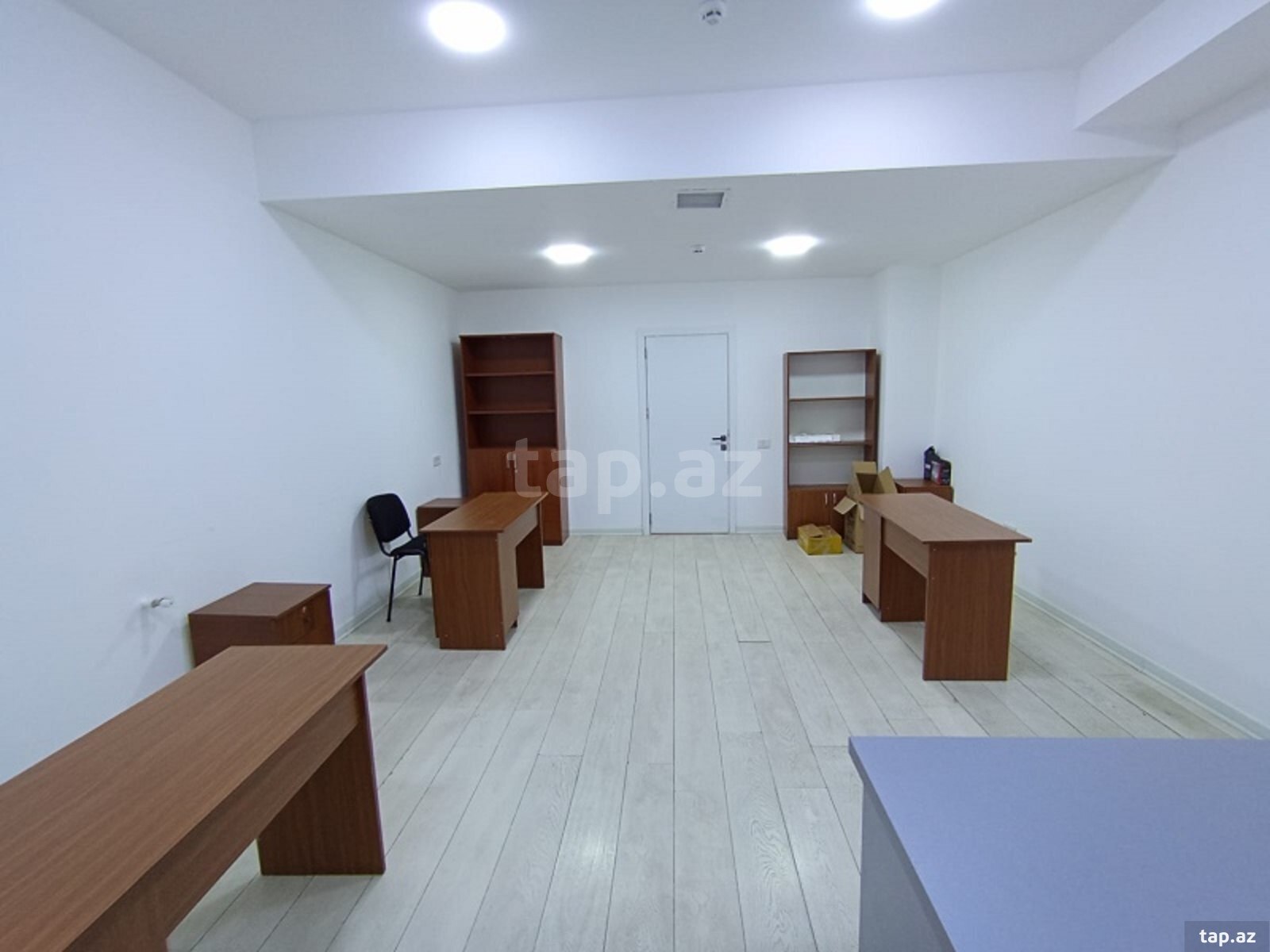 Ofis icarəyə verilir, Ə. Rəcəbli küç. (13)