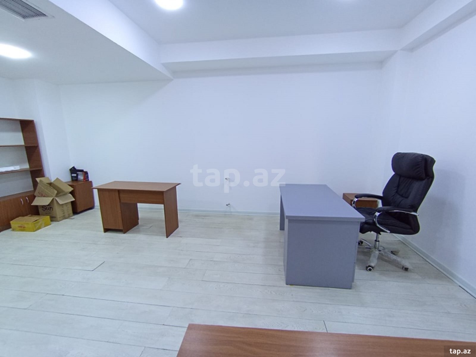 Ofis icarəyə verilir, Ə. Rəcəbli küç. (6)