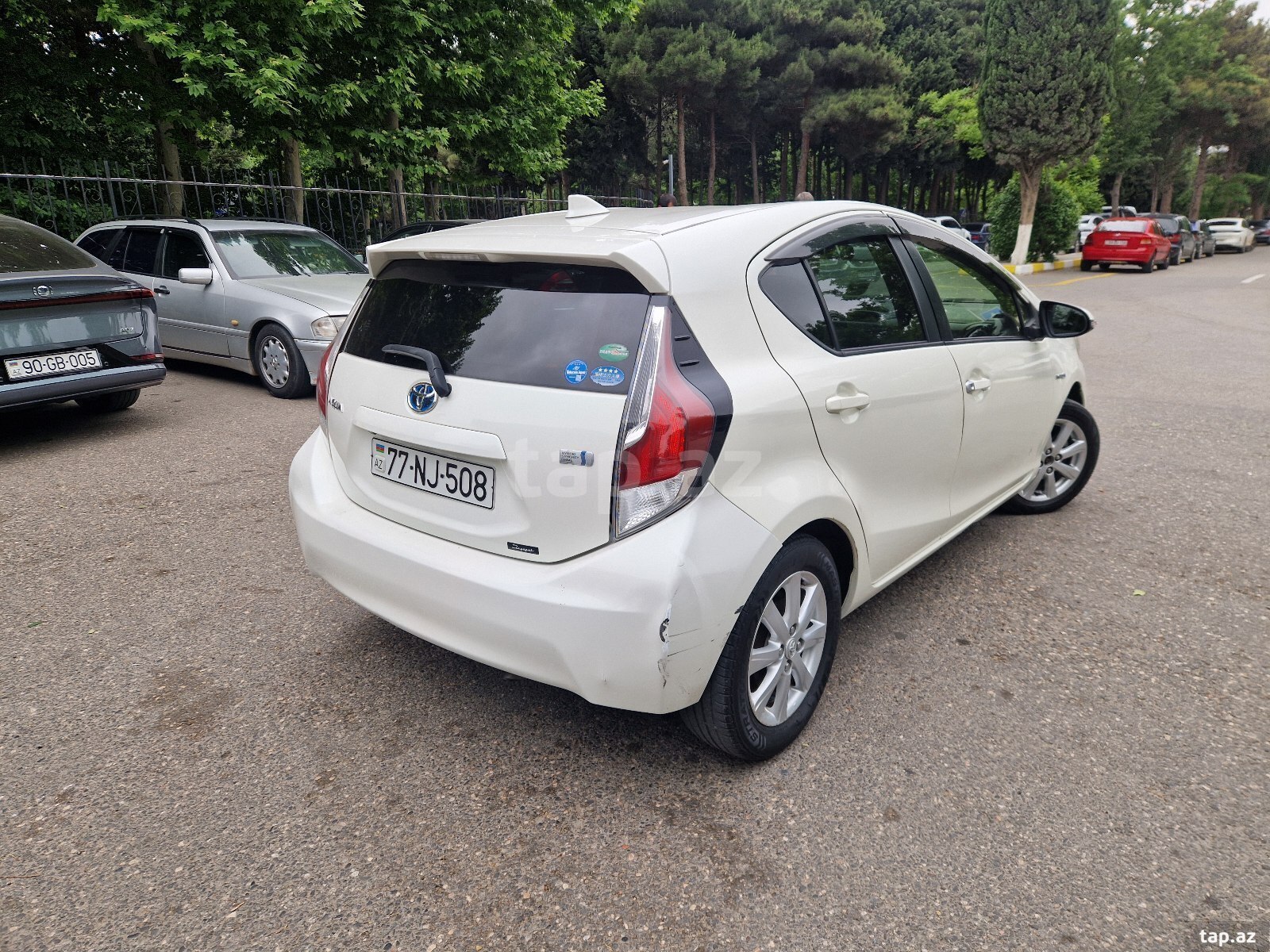 Toyota Aqua, 2016 il (3)