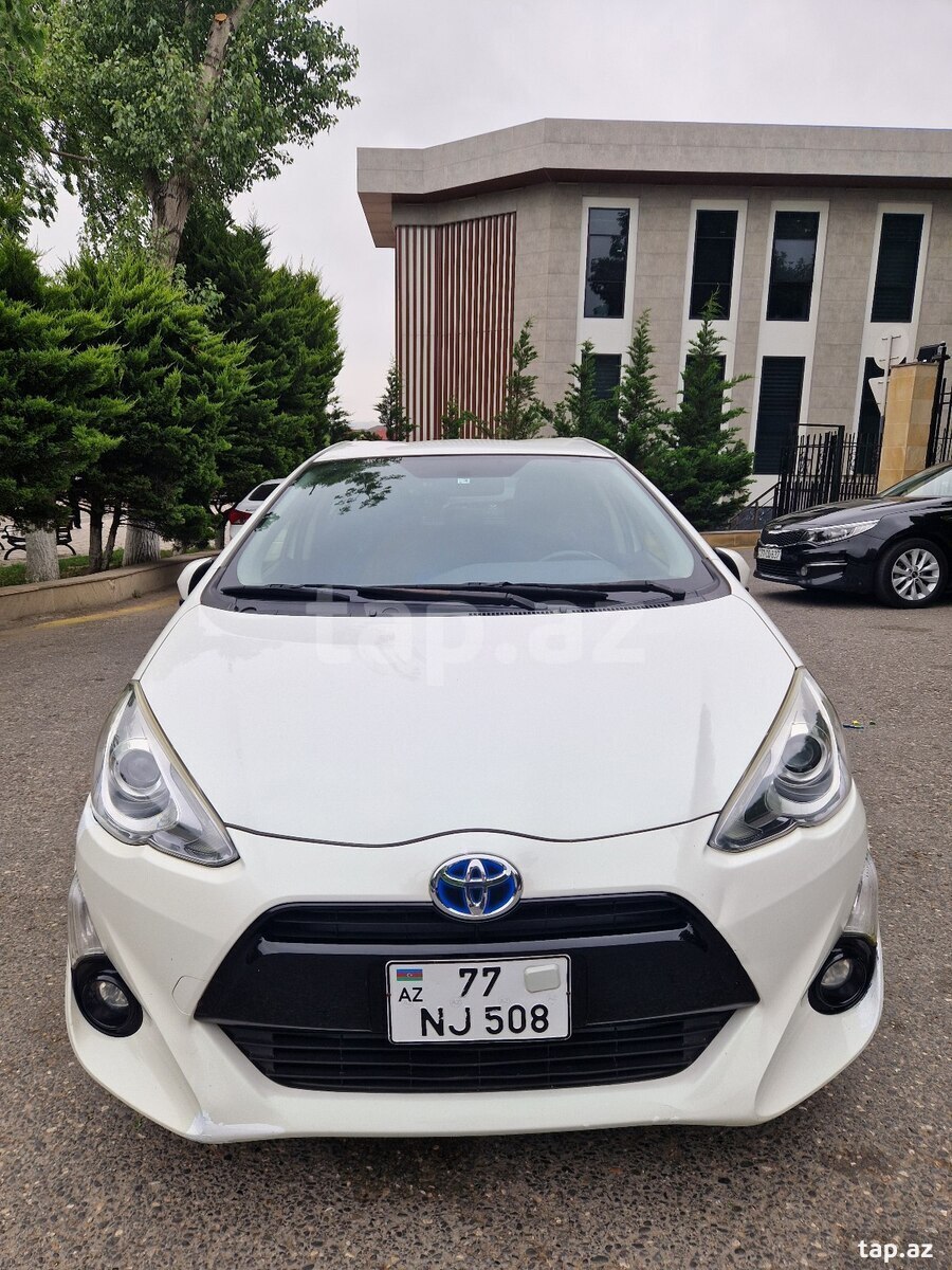 Toyota Aqua, 2016 il (17)