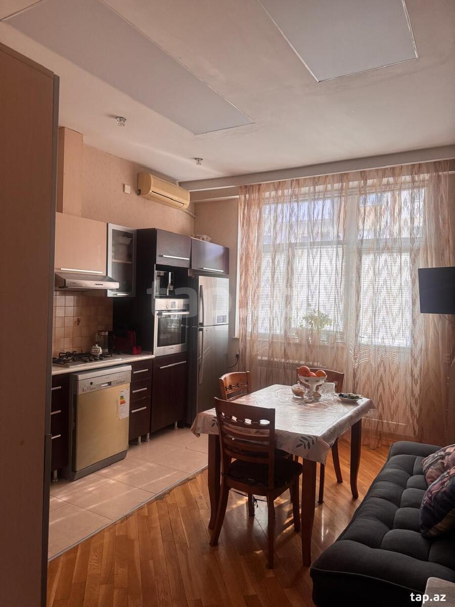 3-otaqlı yeni tikili, İnşaatçılar m., 140 m² (10)
