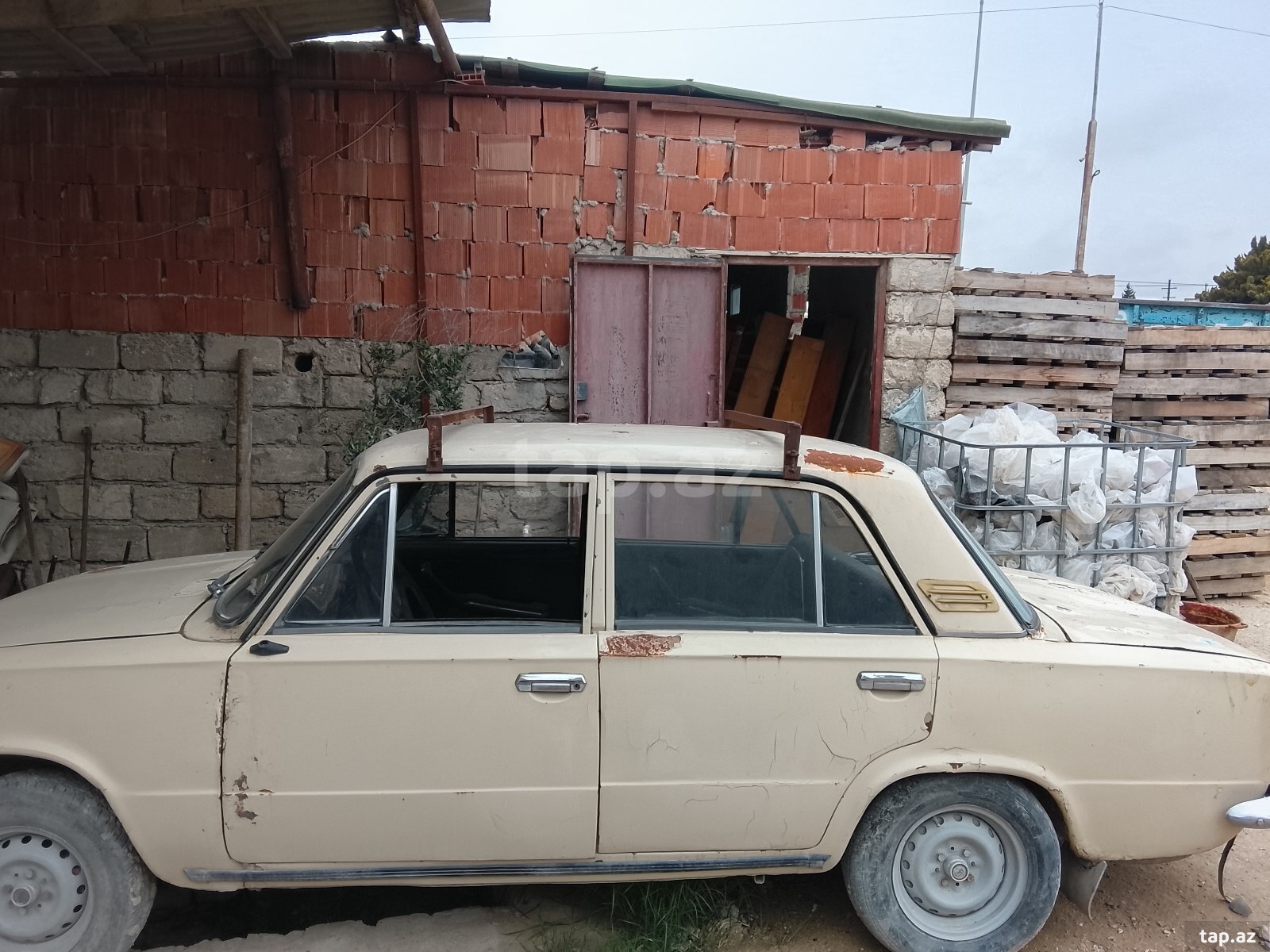 LADA (VAZ) 21011, 1971 il (5)