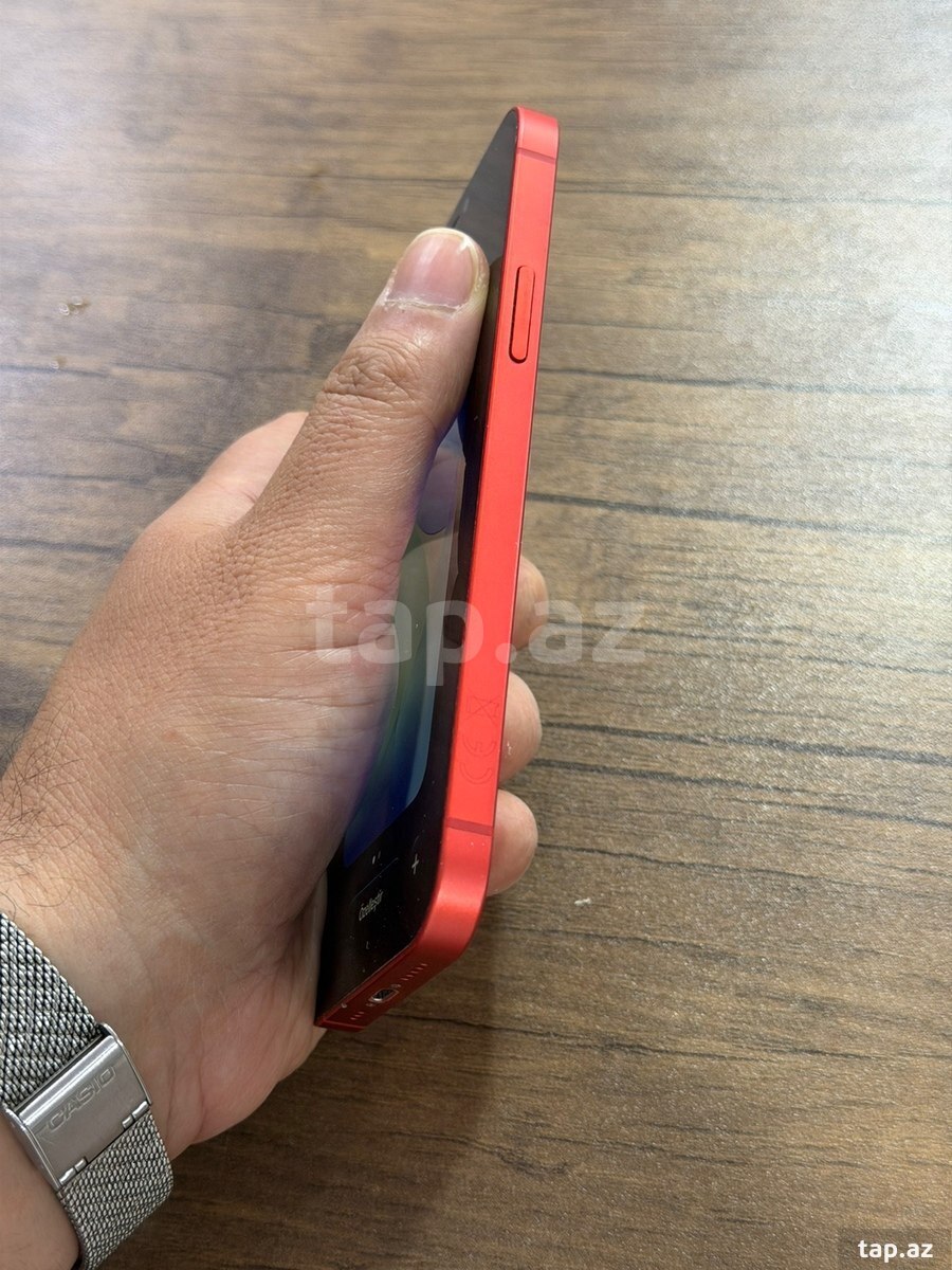 Apple iPhone 12 Red 256GB/4GB (2)