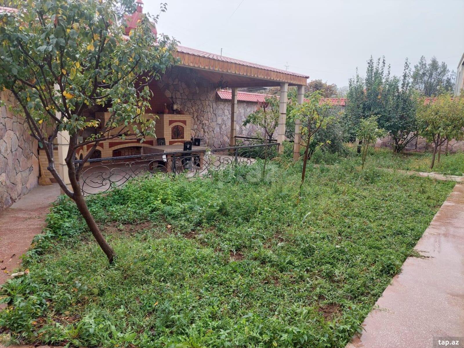 Villa, Gəncə ş. (27)
