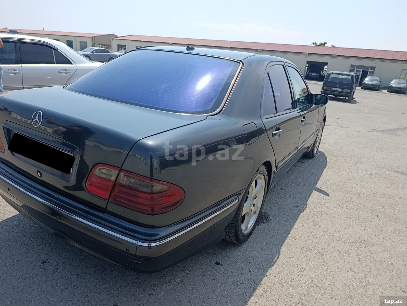 Mercedes E 320, 2000 il (4)