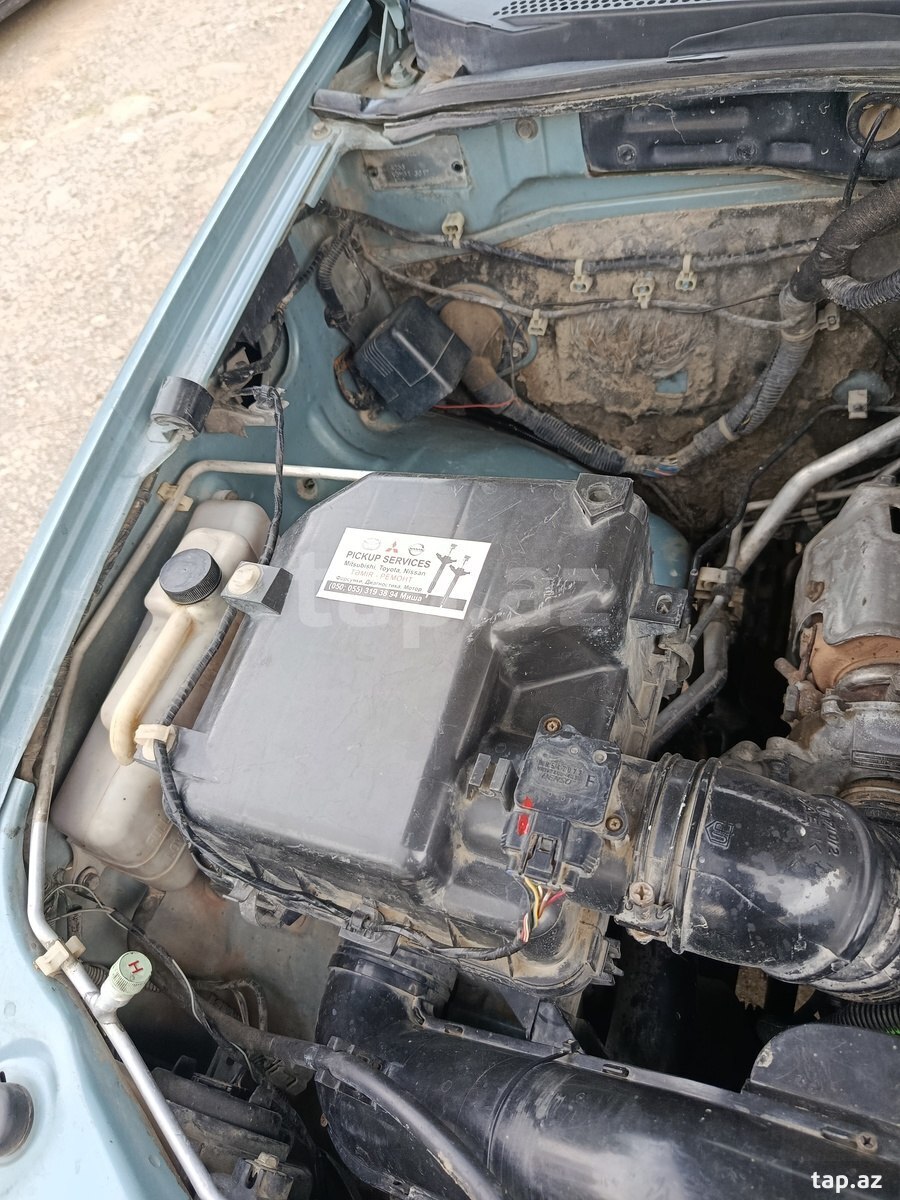 Mitsubishi L 200, 2007 il (17)