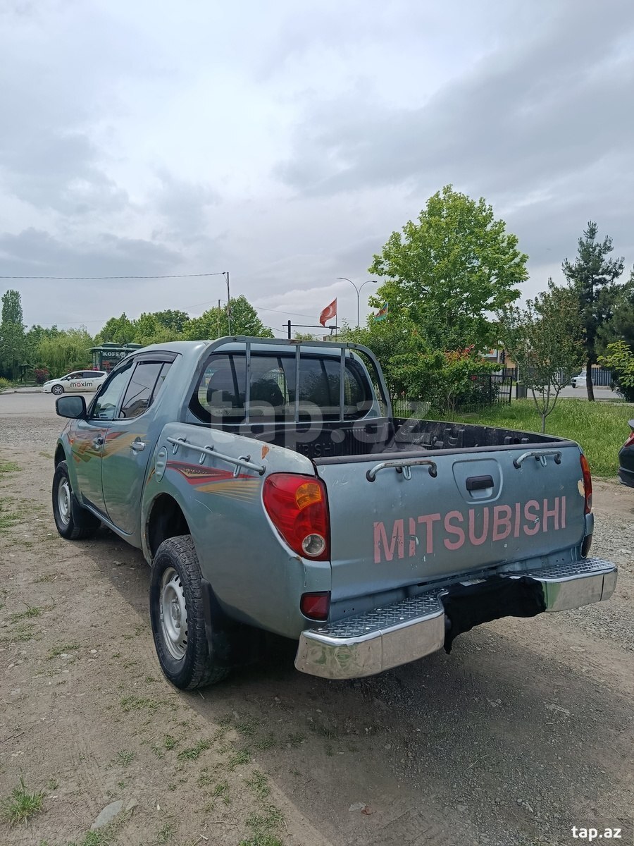 Mitsubishi L 200, 2007 il (6)