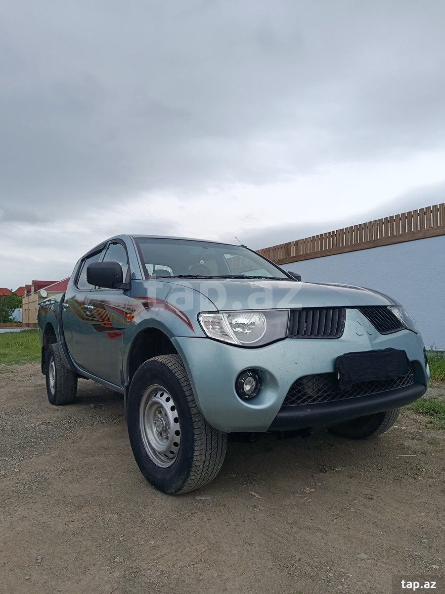 Mitsubishi L 200, 2007 il (3)