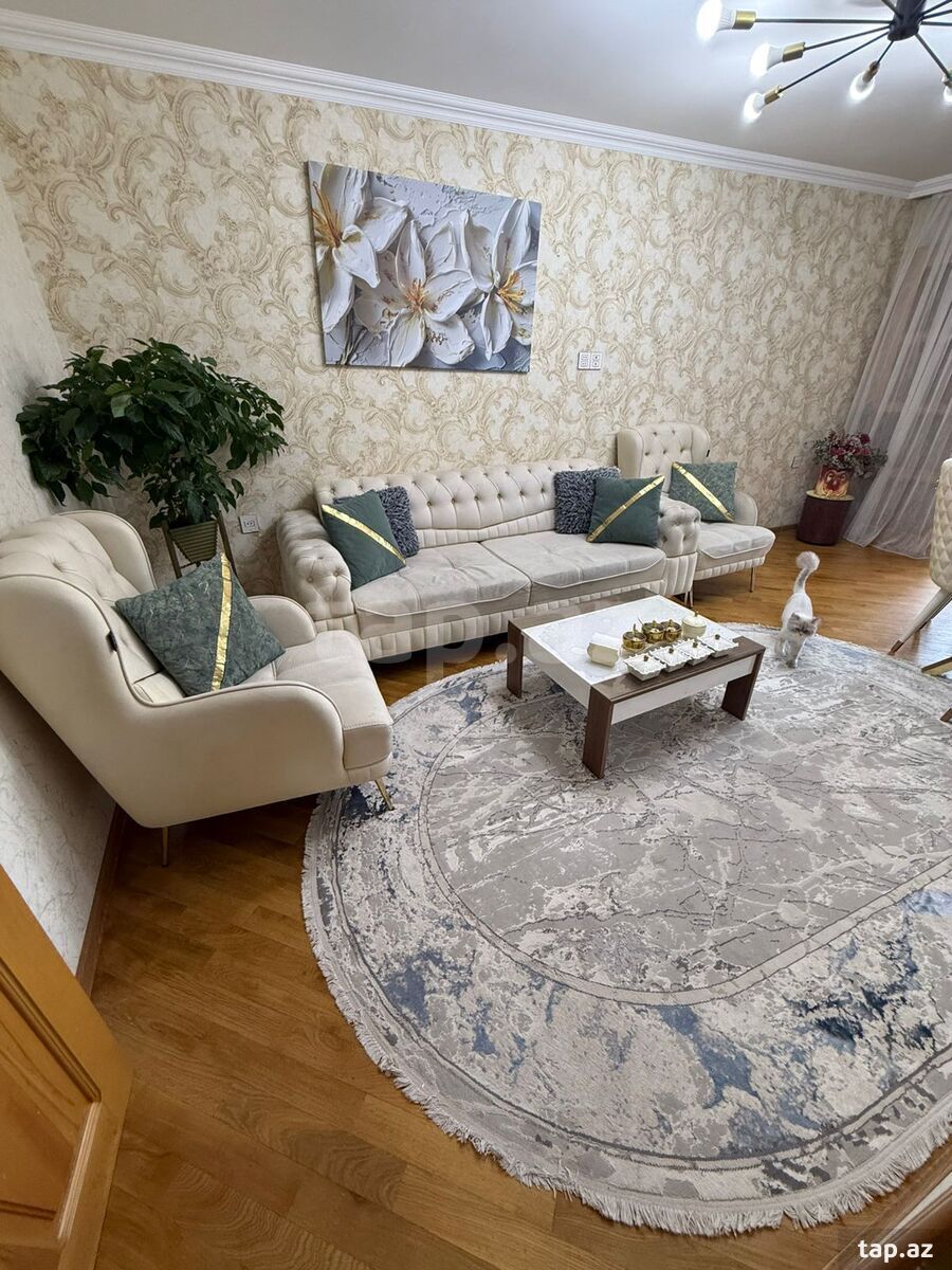 4-otaqlı mənzil, Neftçilər m., 90 m² (2)