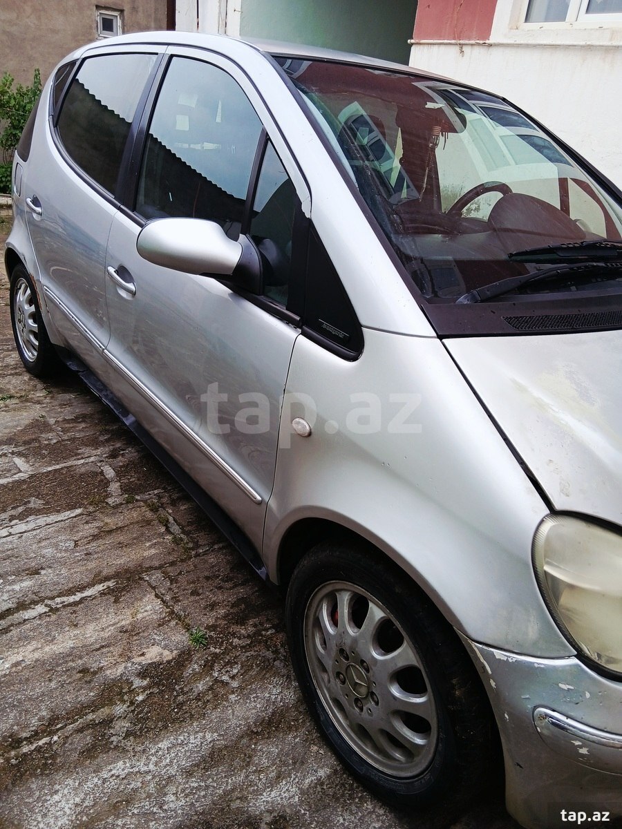Mercedes A 160, 2002 il (4)