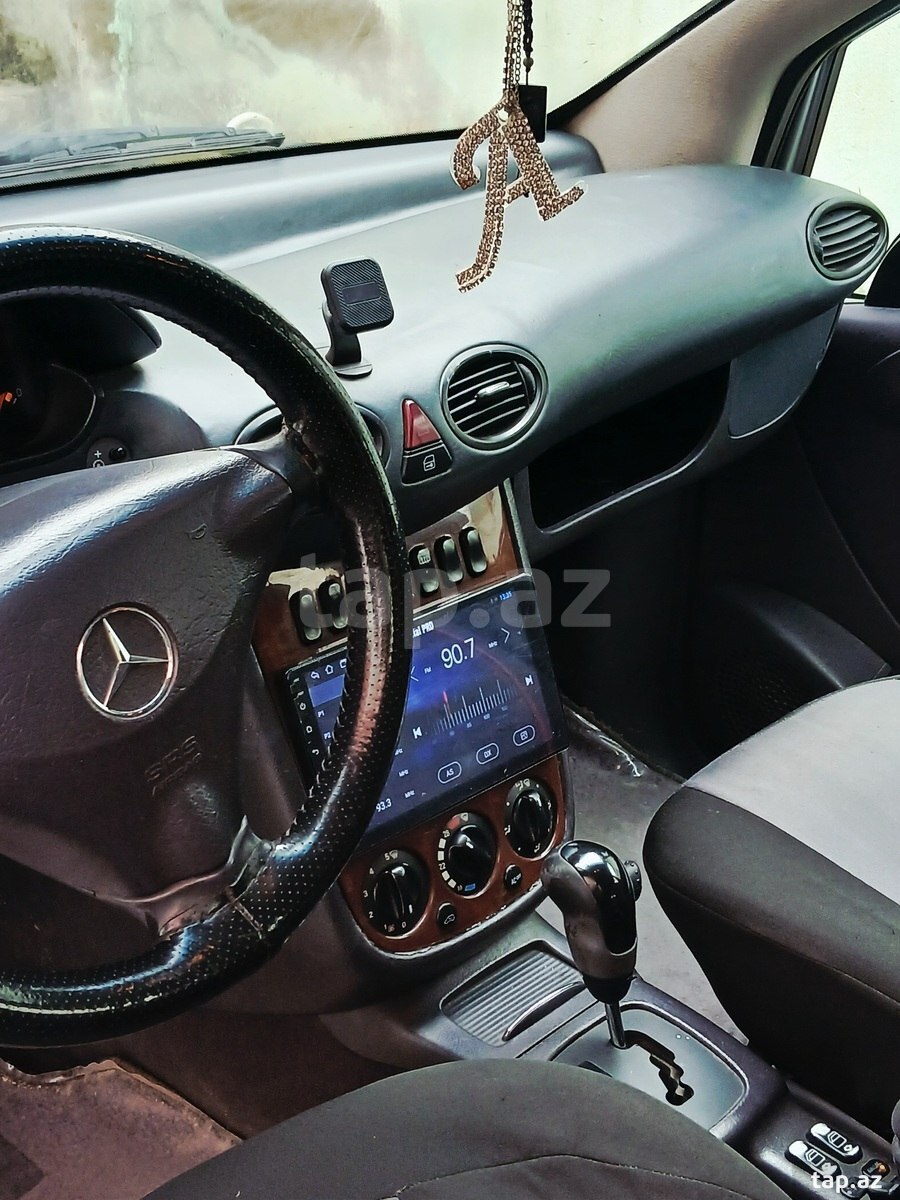 Mercedes A 160, 2002 il (9)