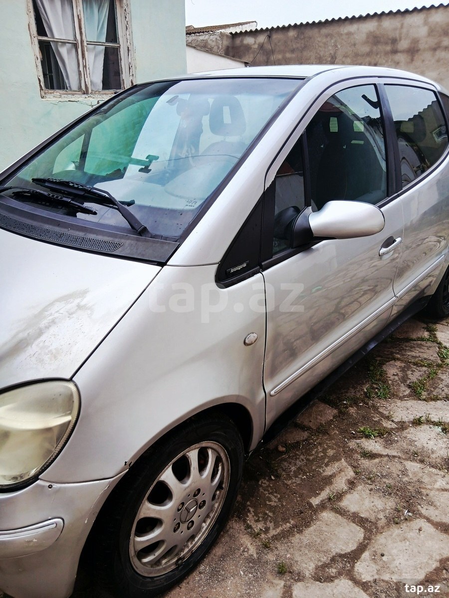 Mercedes A 160, 2002 il (3)