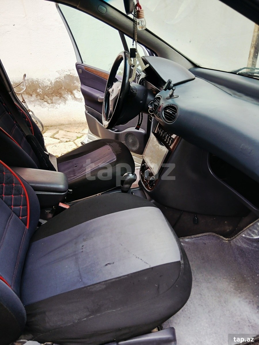 Mercedes A 160, 2002 il (7)