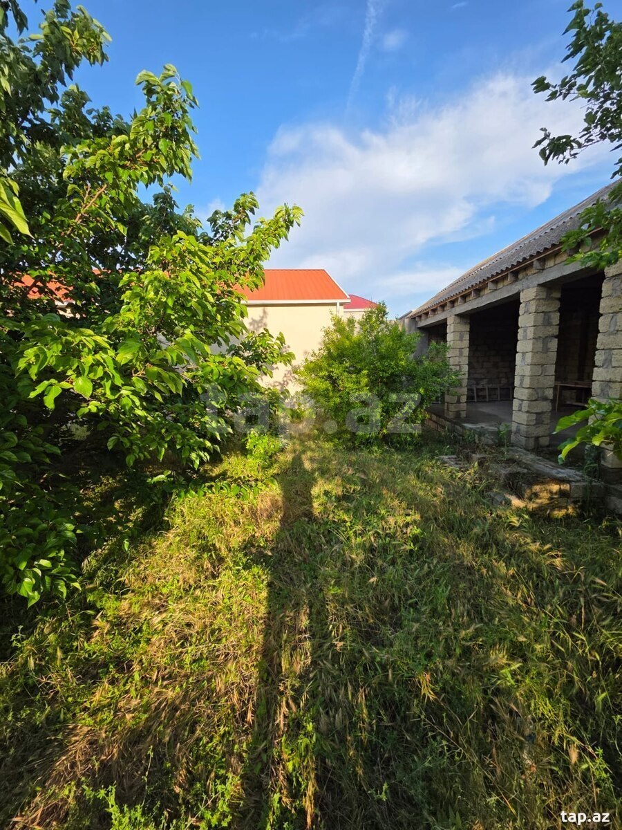 Həyət evi, Corat bağları (2)