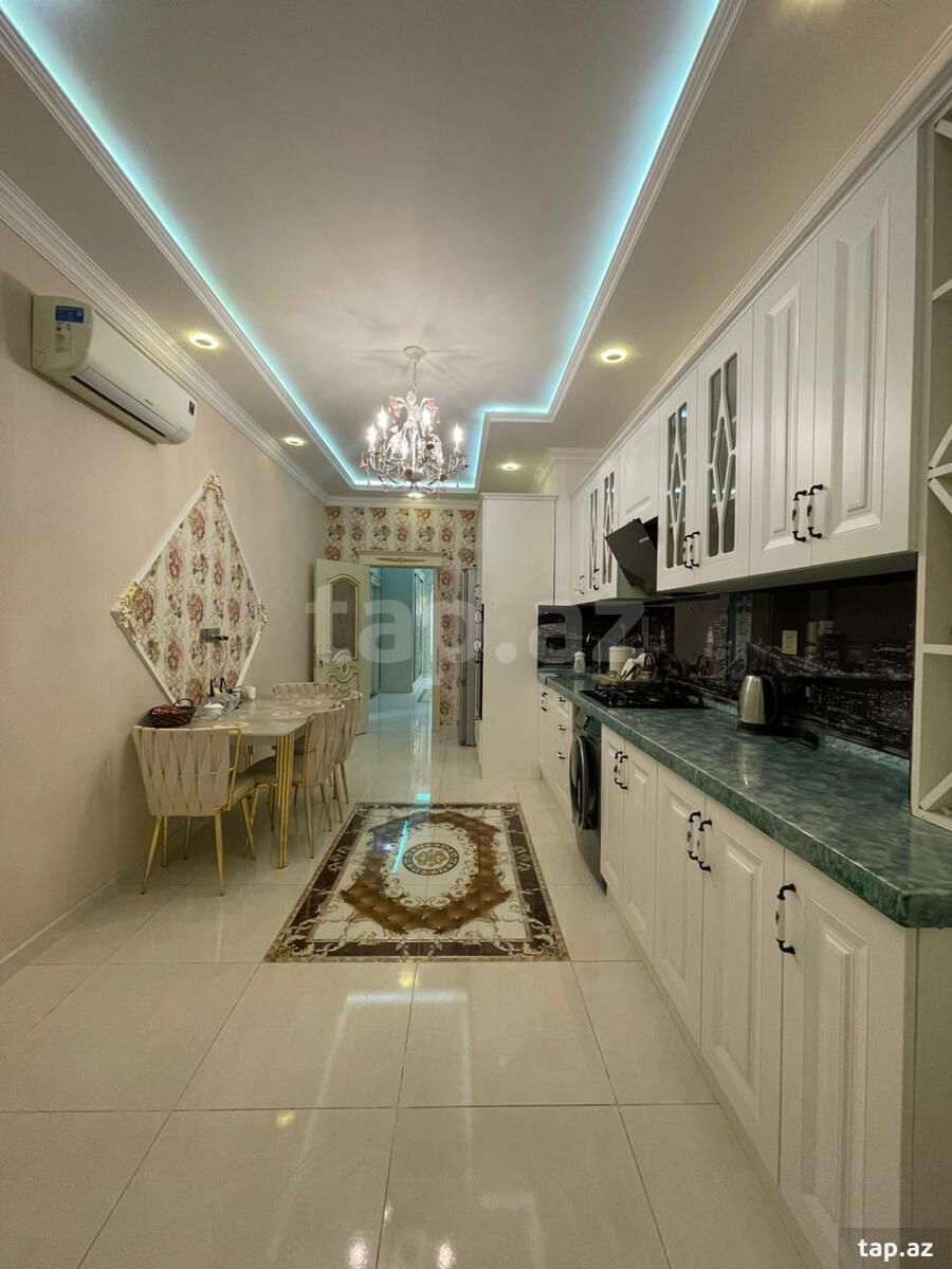 4-otaqlı yeni tikili, Xətai m., 164 m²