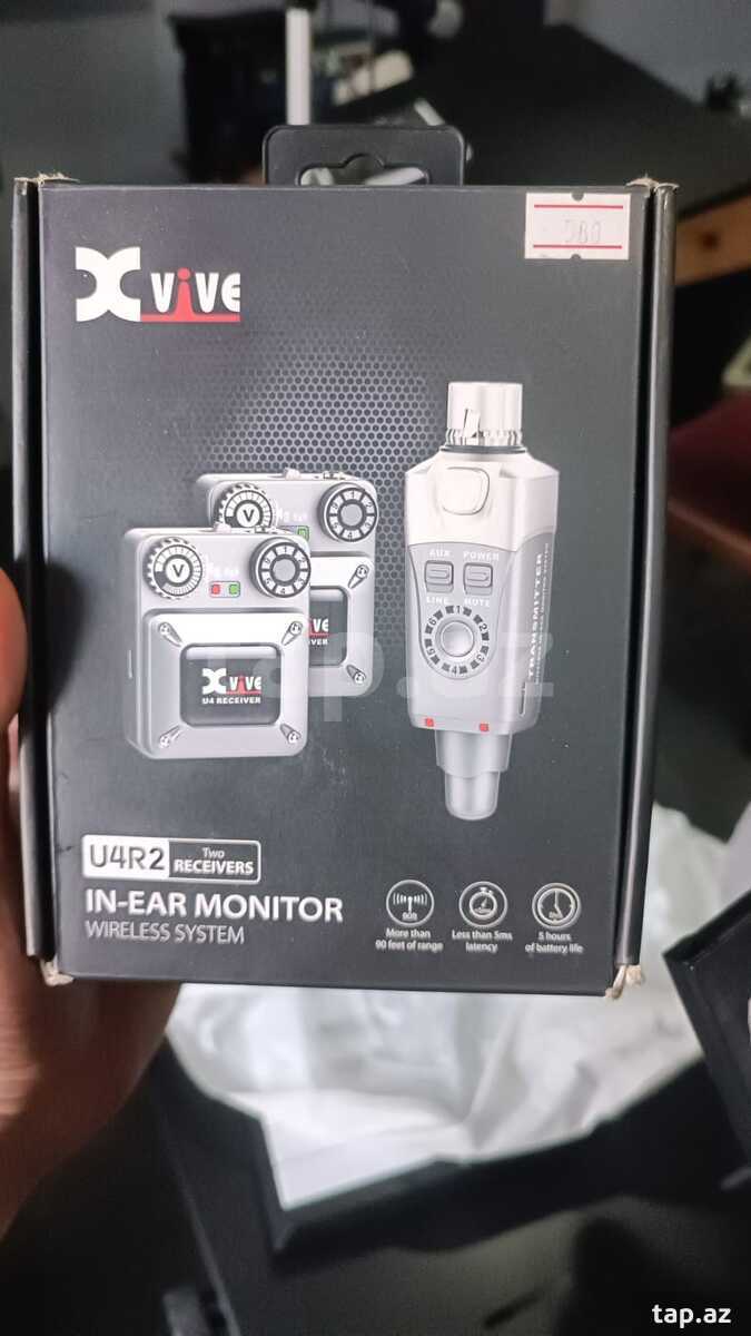 In Ear qulaq monitoru Xvive U4R2