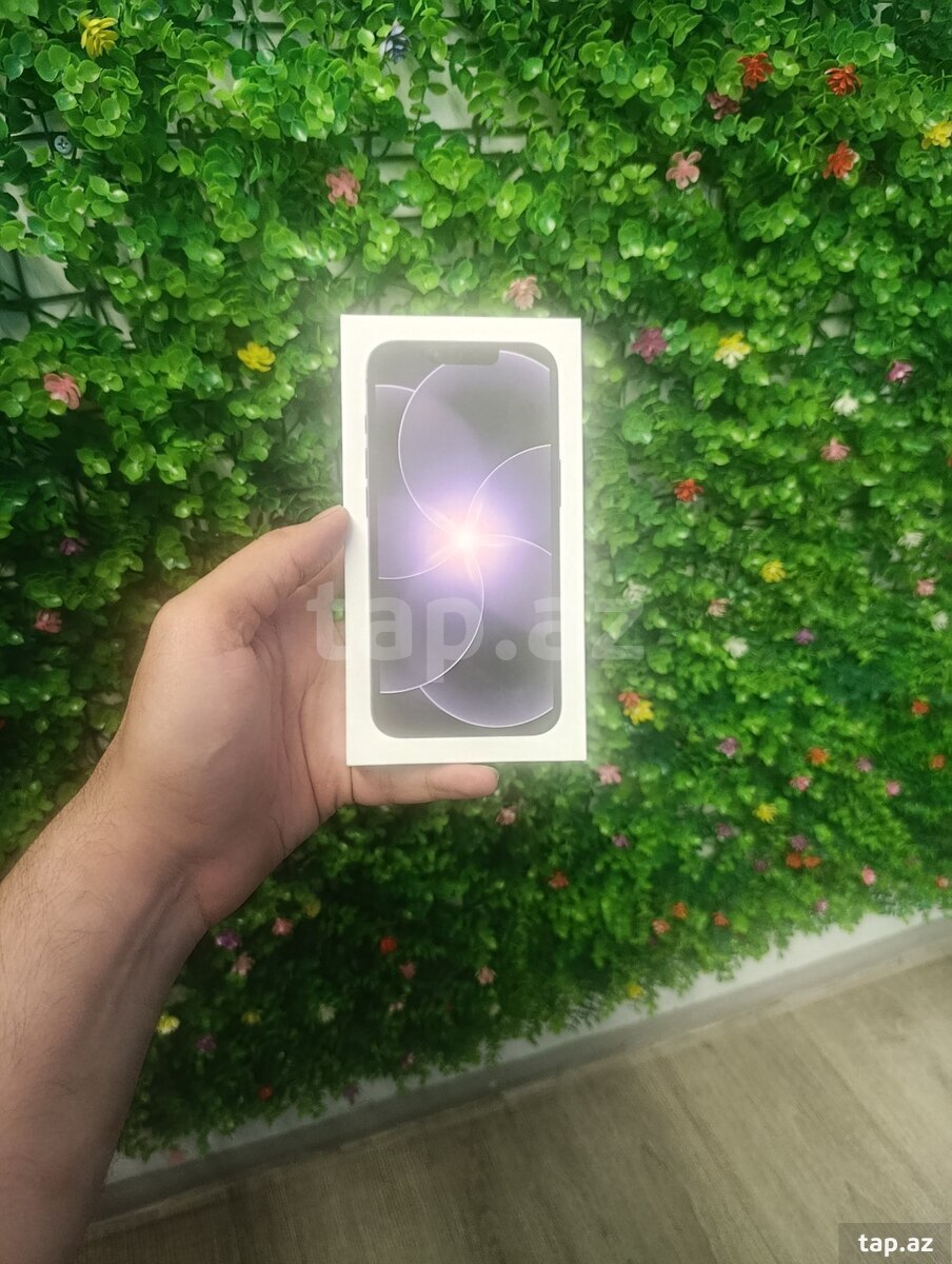 Apple iPhone 17e Black 256GB/8GB (2)