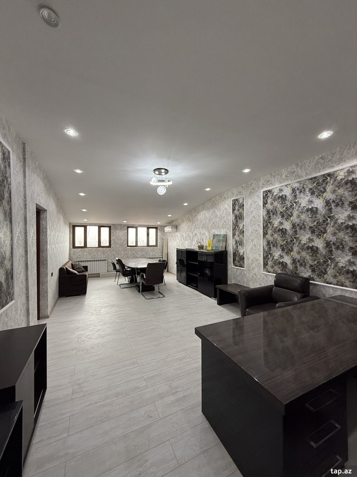 4-otaqlı yeni tikili, M.Əcəmi m., 130 m²