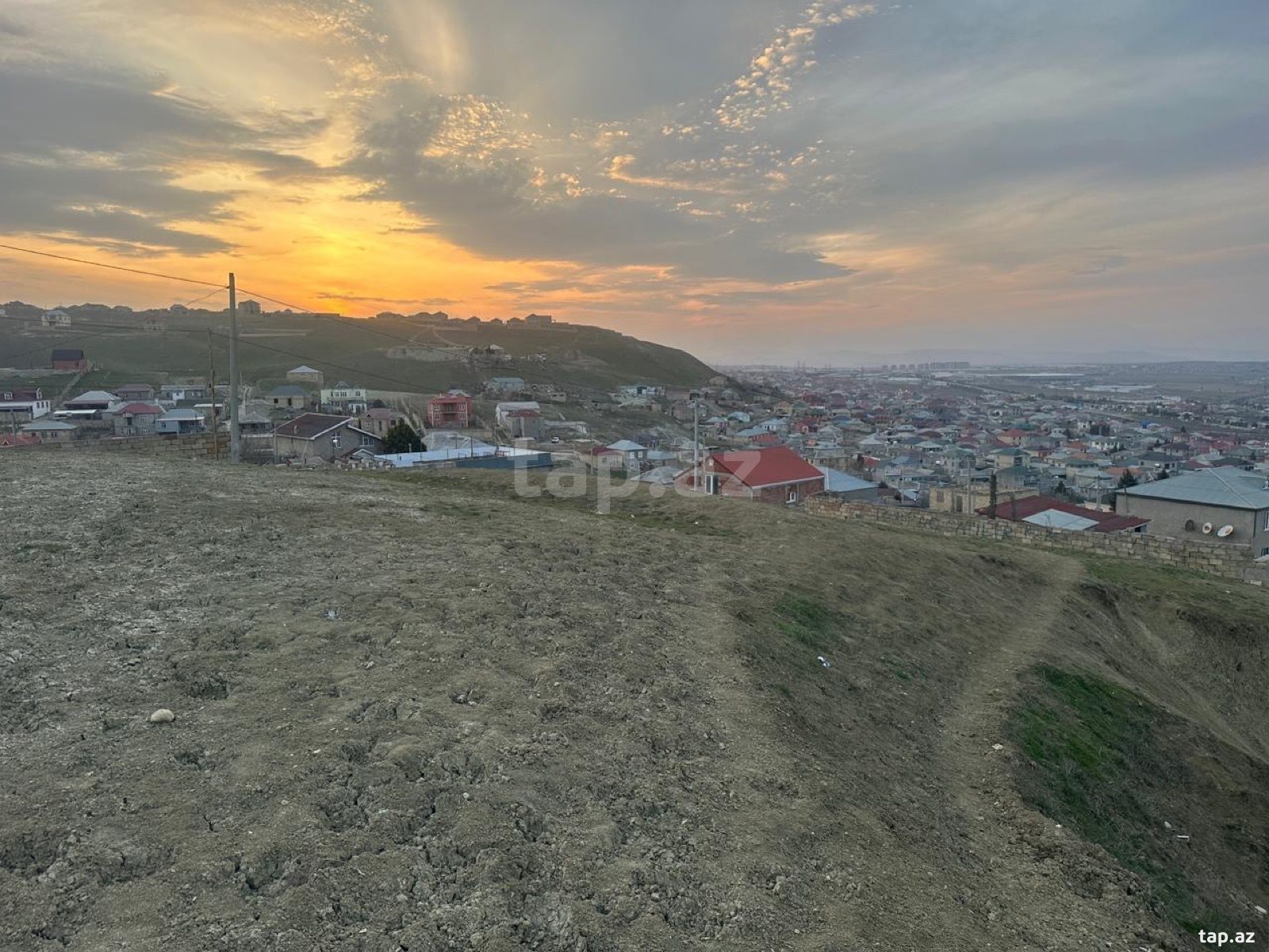 10 sot torpaq sahəsi, Hökməli qəs. (5)