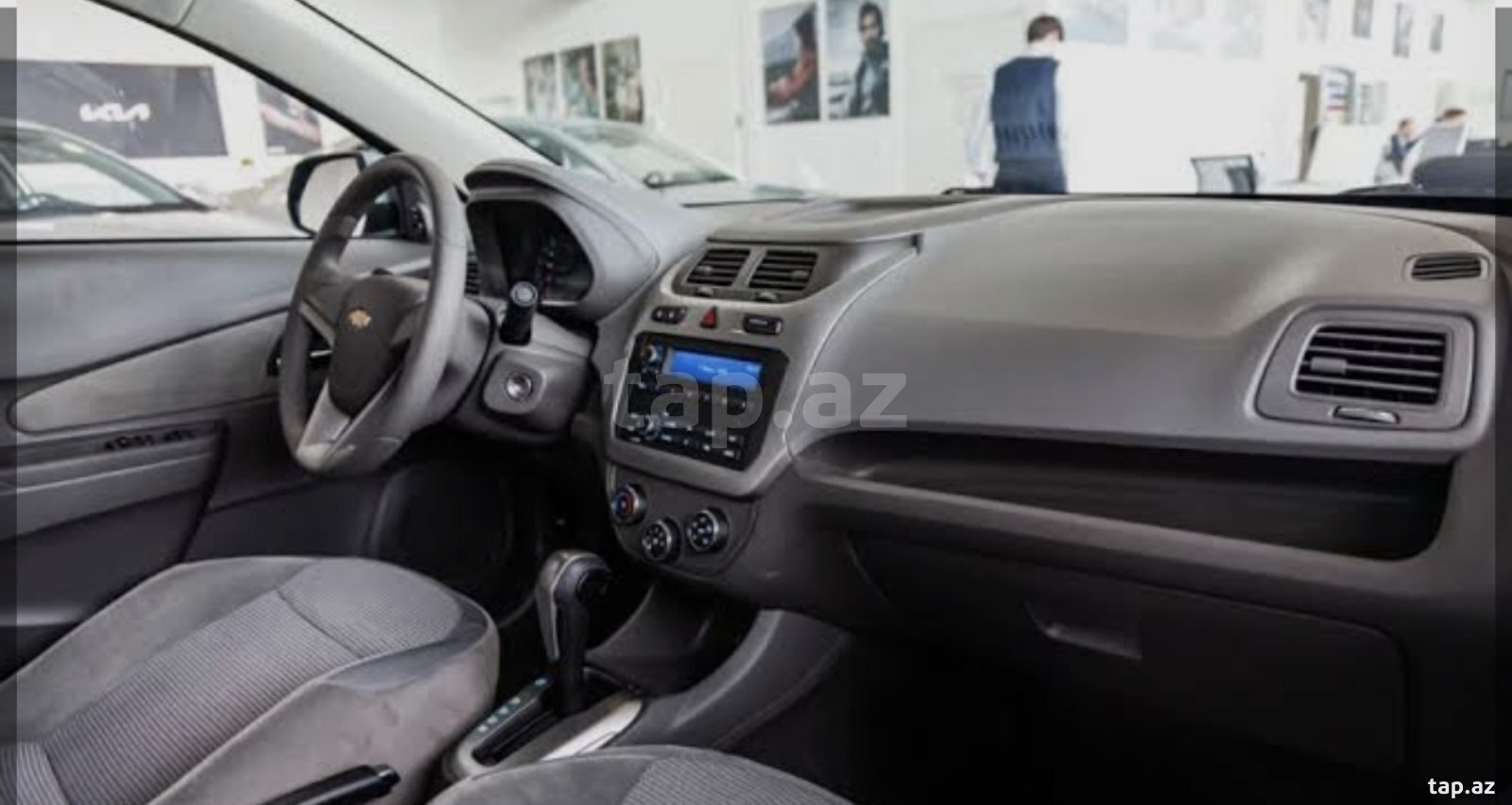 Chevrolet Cobalt, 2026 il (7)