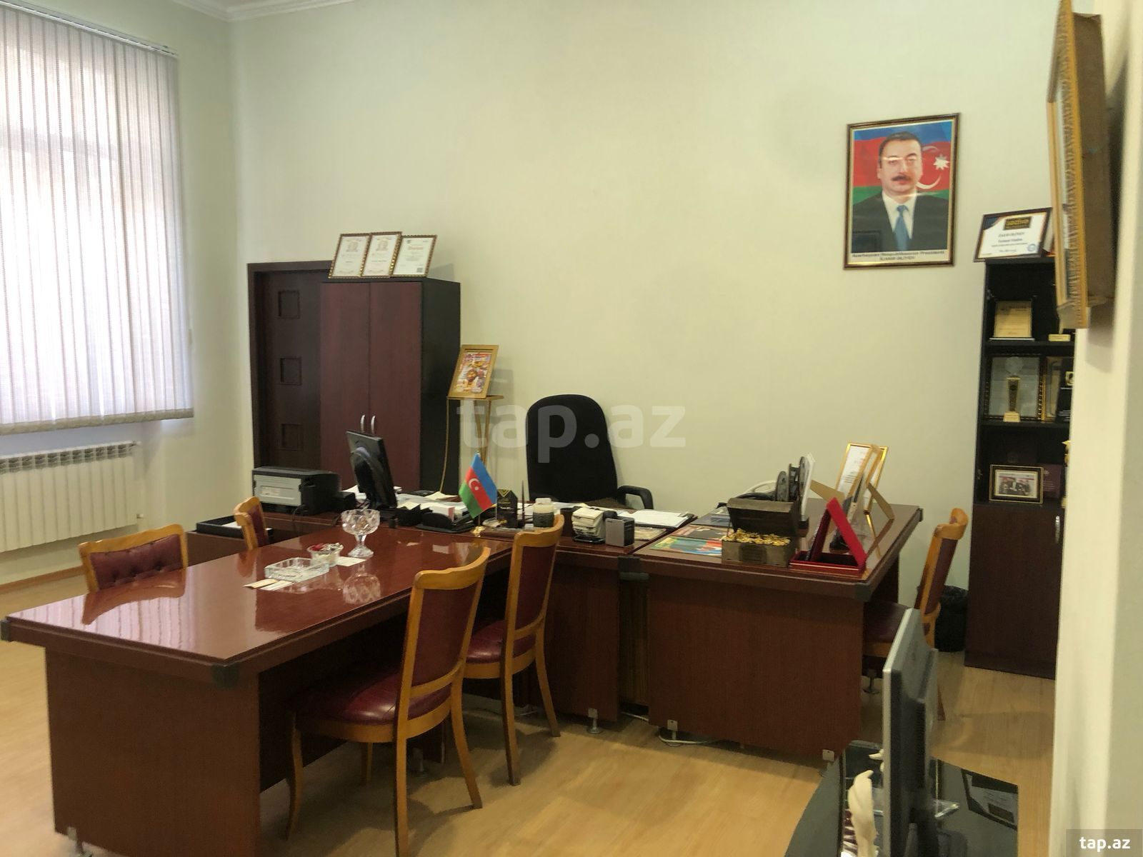 Ofis icarəyə verilir, Gənclik m. (4)
