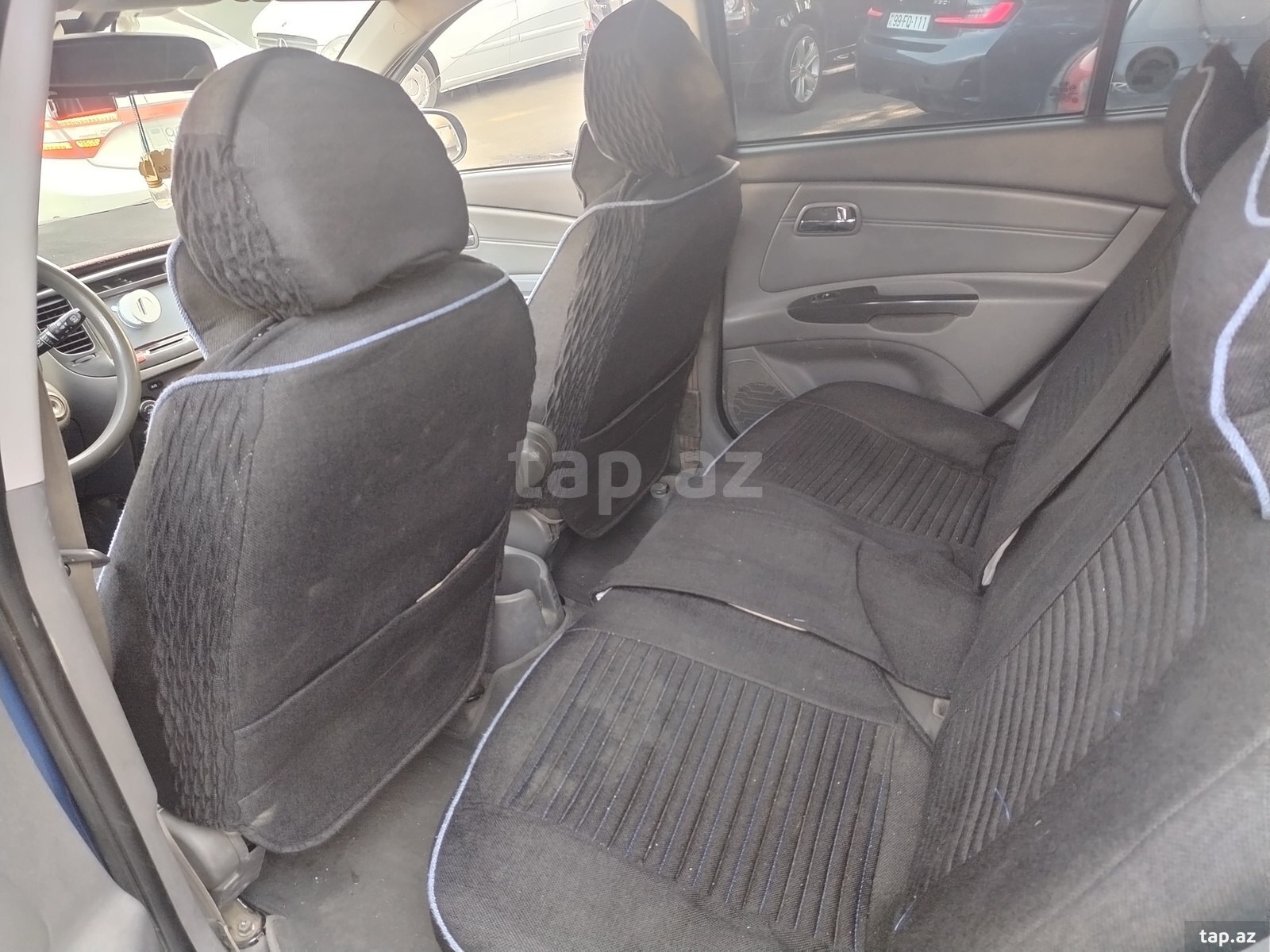 KIA Rio, 2010 il (8)