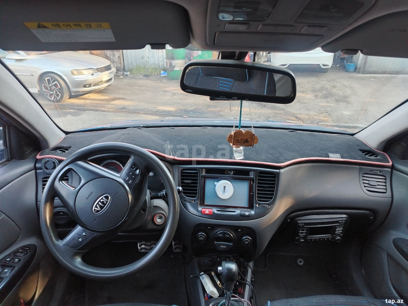 KIA Rio, 2010 il (7)