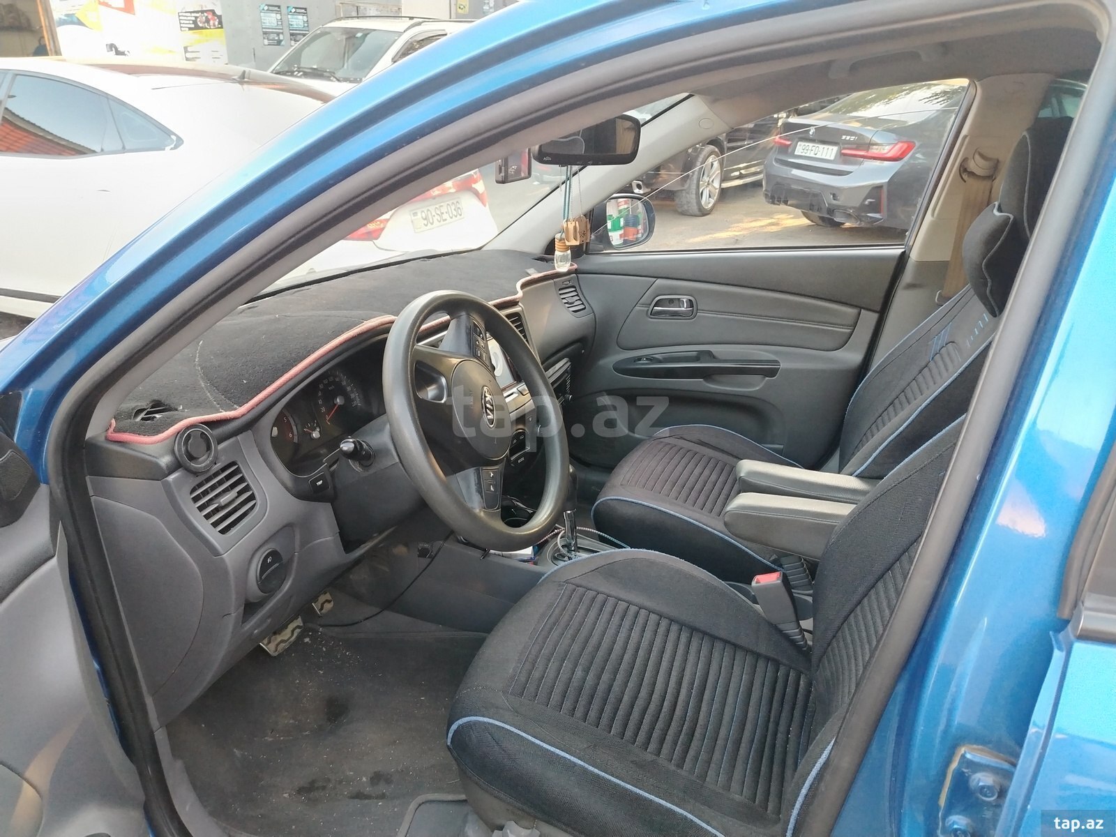 KIA Rio, 2010 il (6)