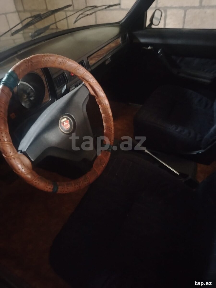 GAZ 24-10, 1992 il (9)