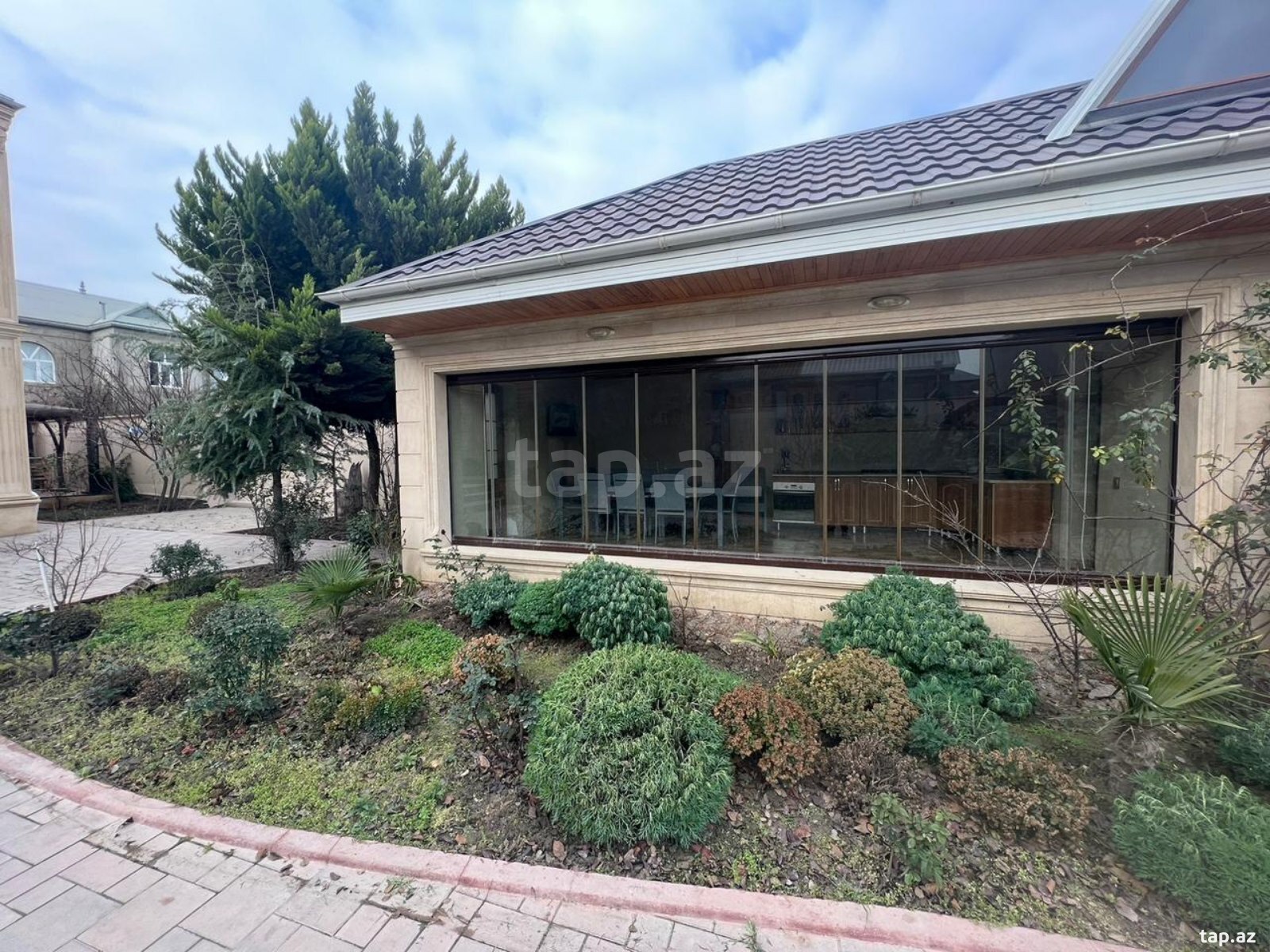 Villa, Masazır qəs. (14)
