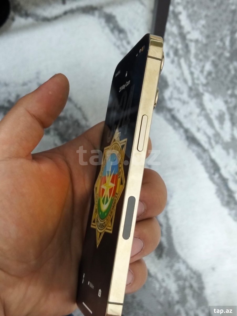 Apple iPhone 13 Pro Gold 256GB/6GB (3)