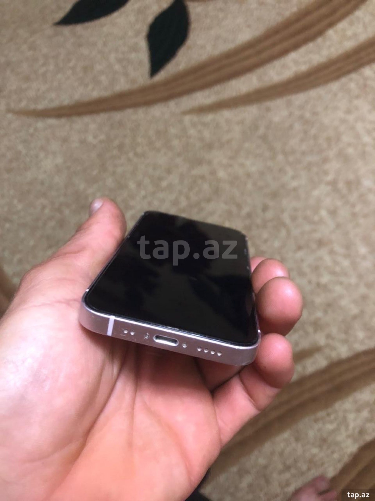 Apple iPhone 13 Starlight 256GB/4GB (3)