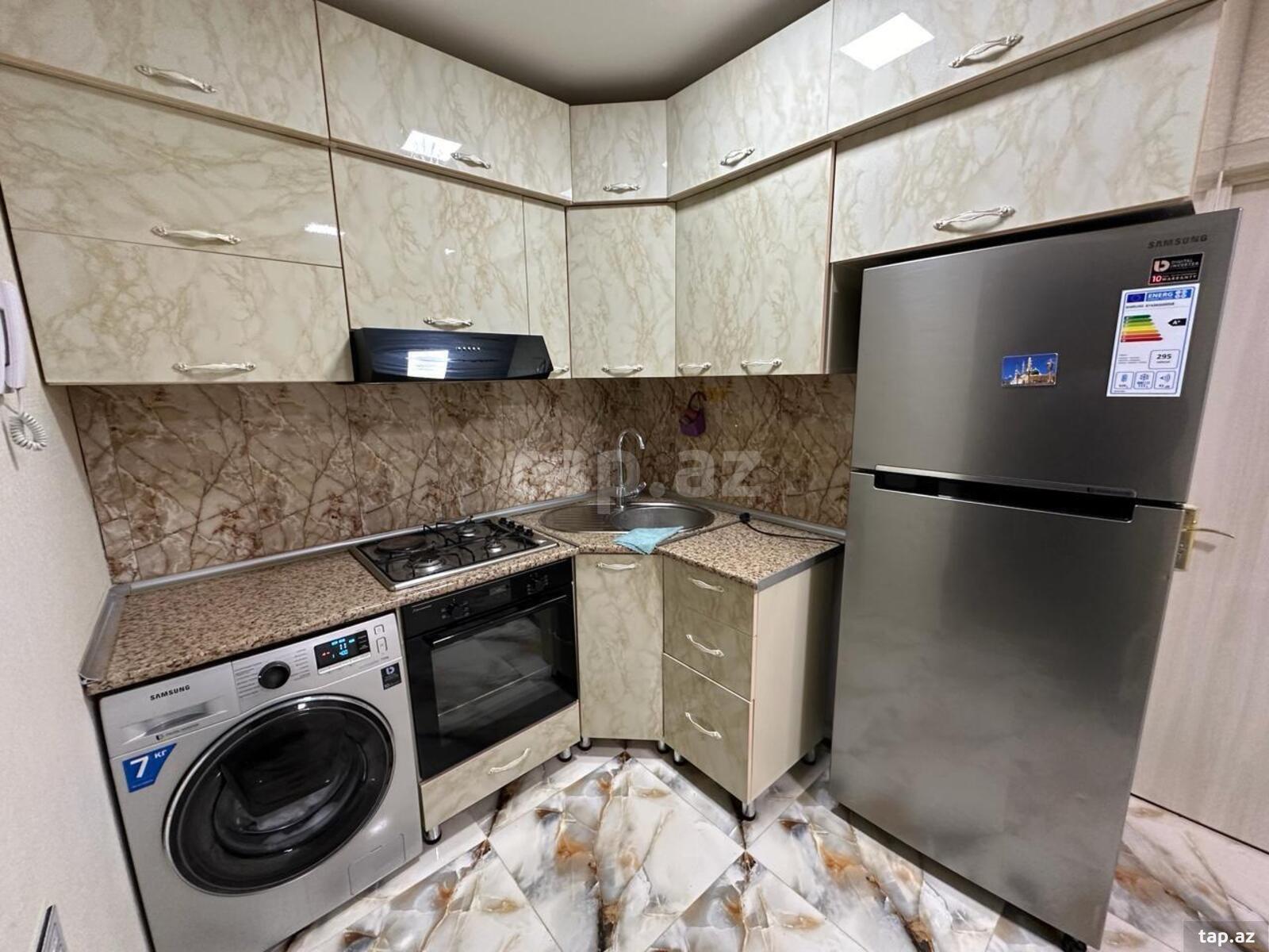 2-otaqlı yeni tikili, Azadlıq pr., 70 m² (10)