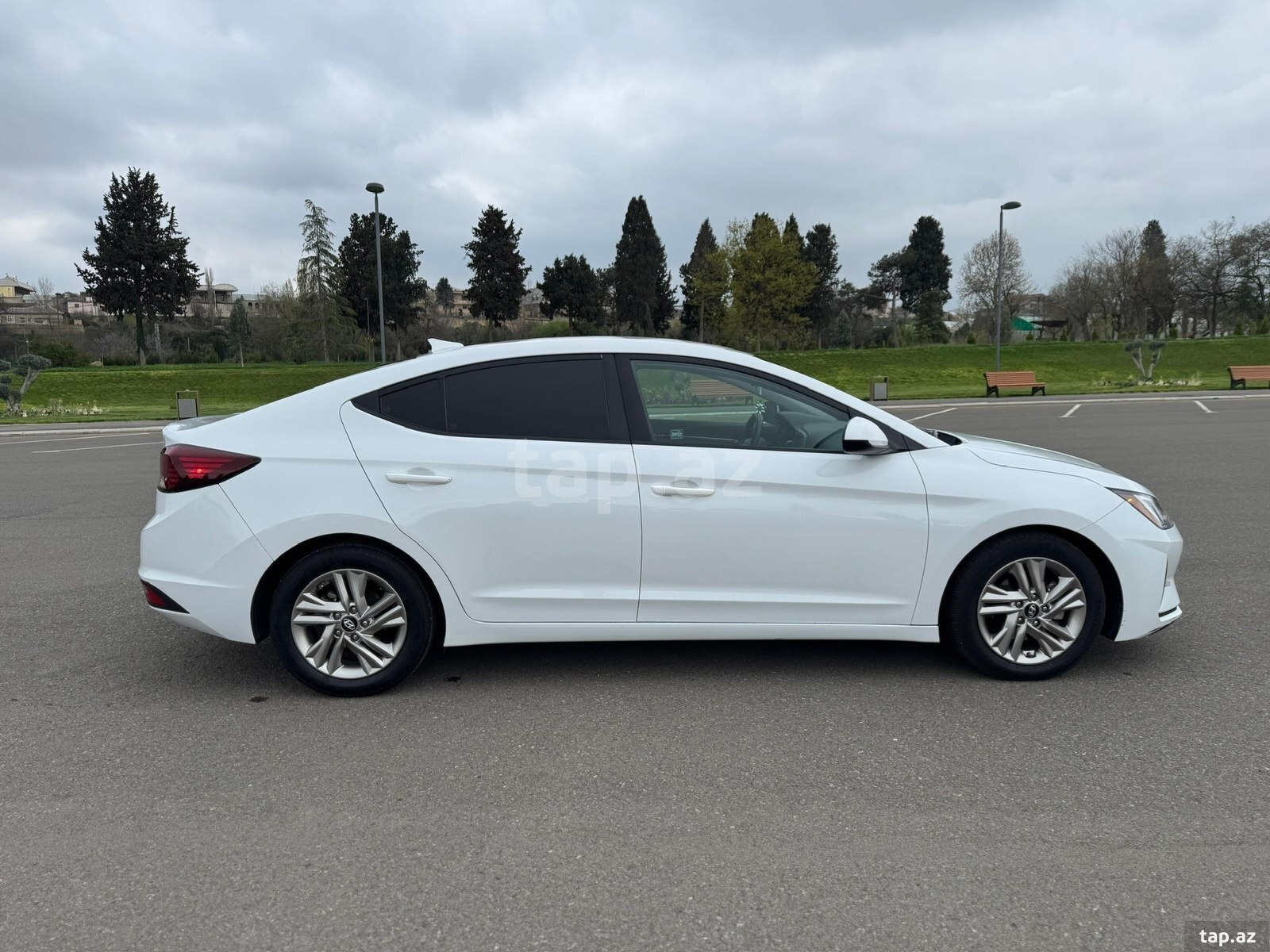 Hyundai Elantra, 2018 il (5)