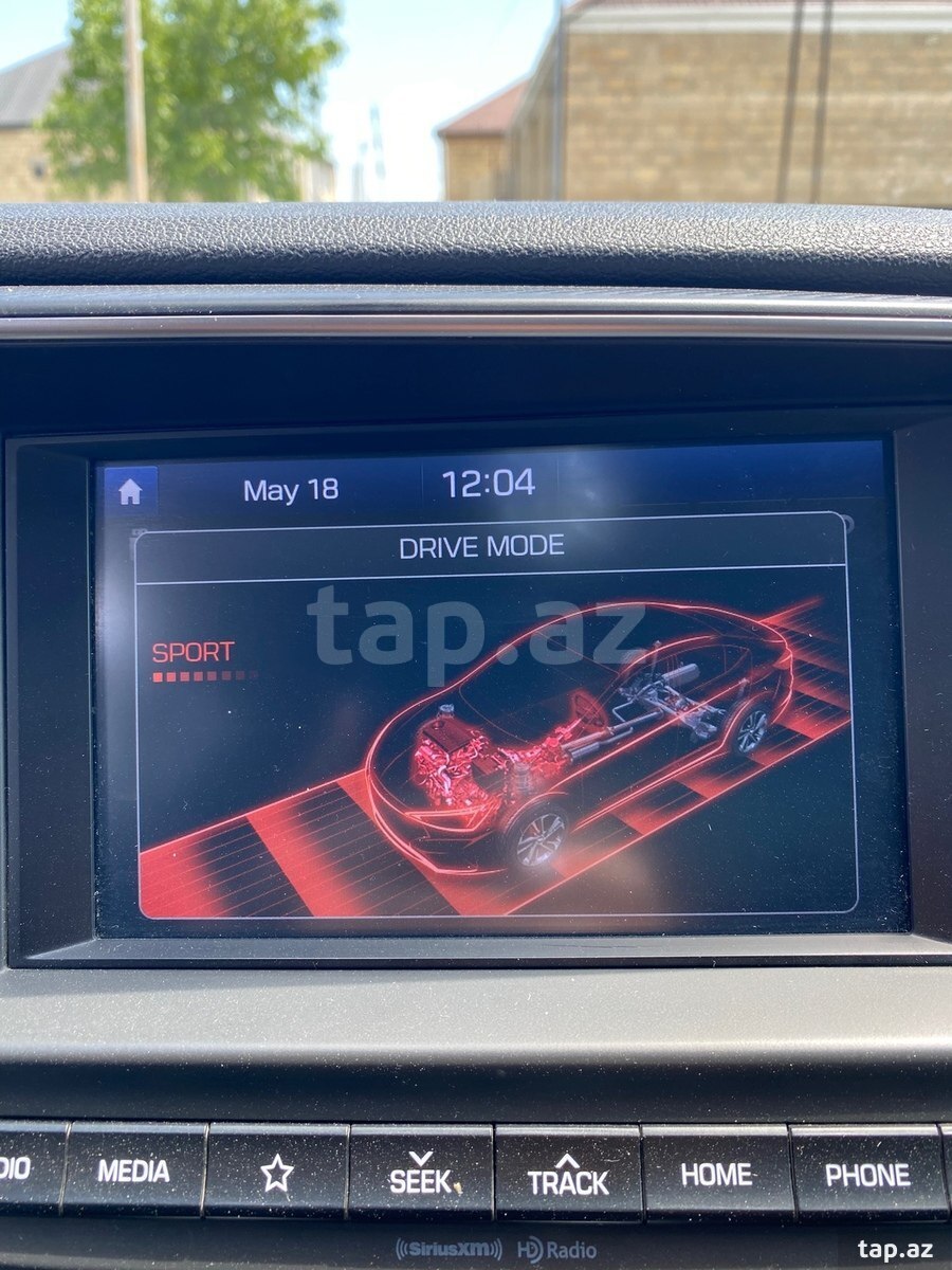 Hyundai Elantra, 2018 il (15)