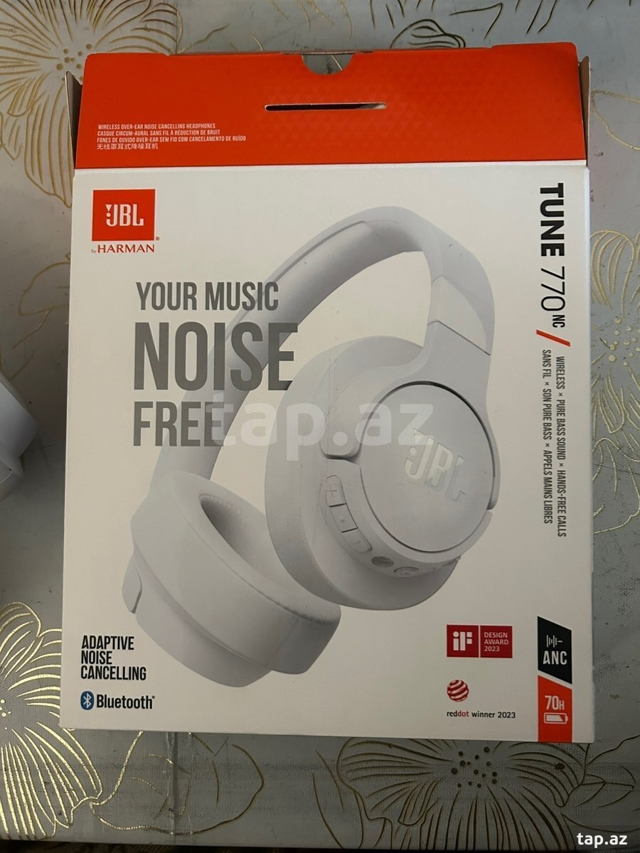 Qulaqlıq JBL Tune 770NC 