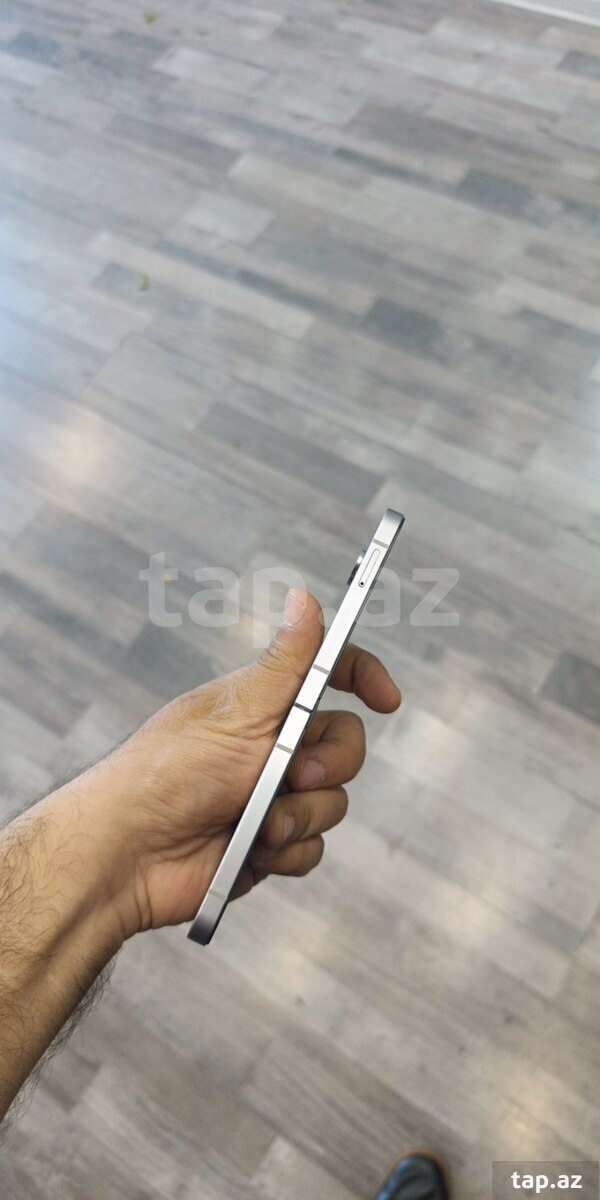 Samsung Galaxy Z Flip 6 Silver Shadow 256GB/12GB (4)