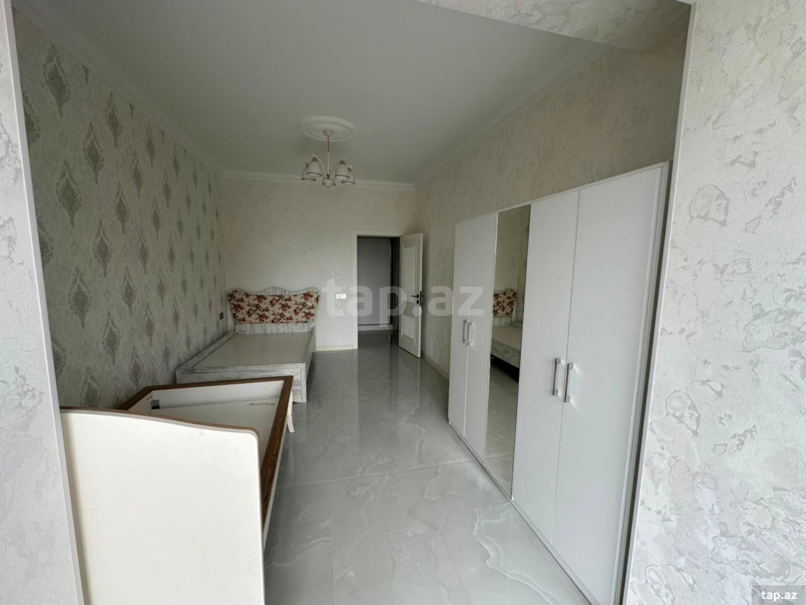 3-otaqlı yeni tikili kirayə verilir, 8 Noyabr pr., 106 m² (8)