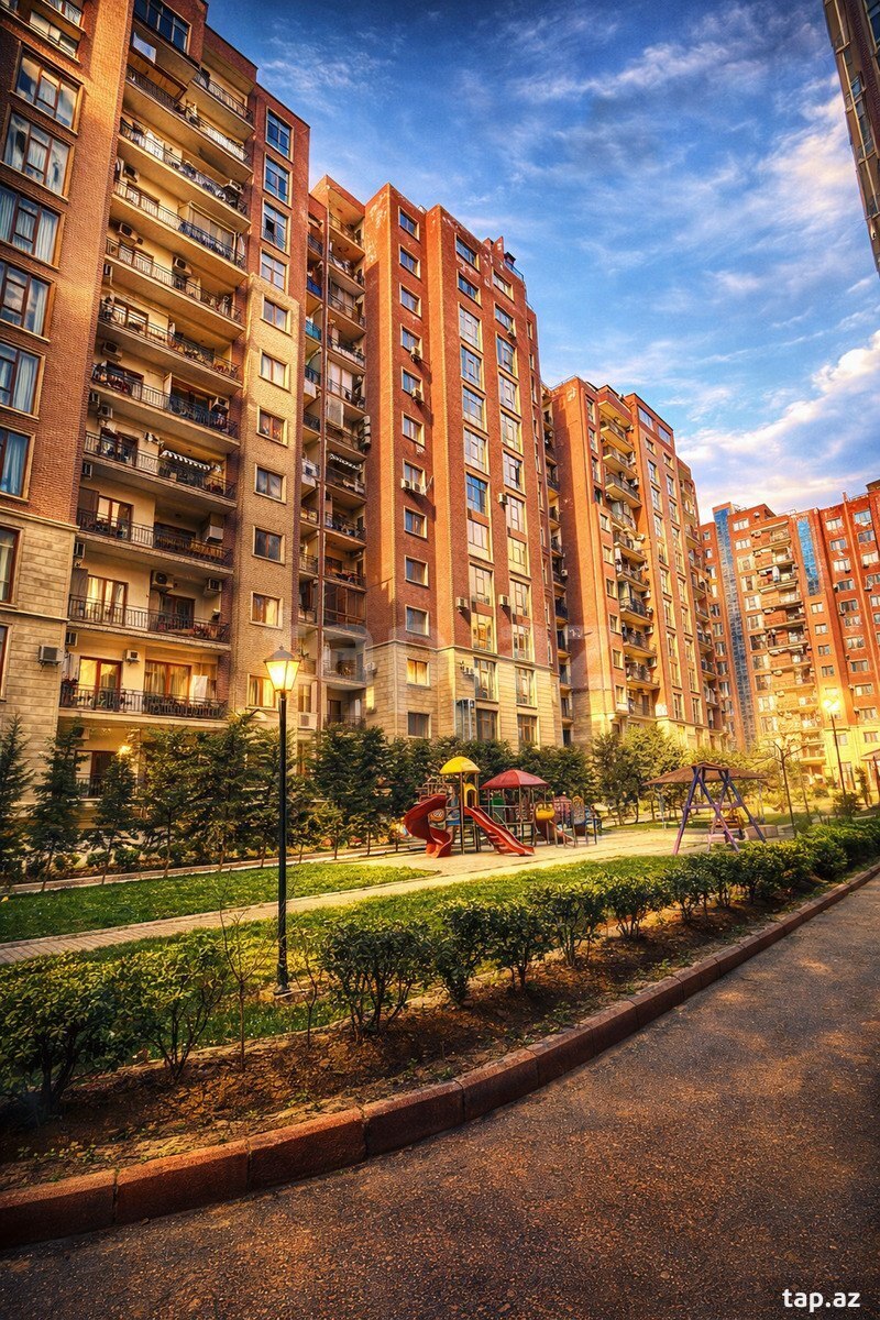 4-otaqlı yeni tikili, Nərimanov r., 180 m²