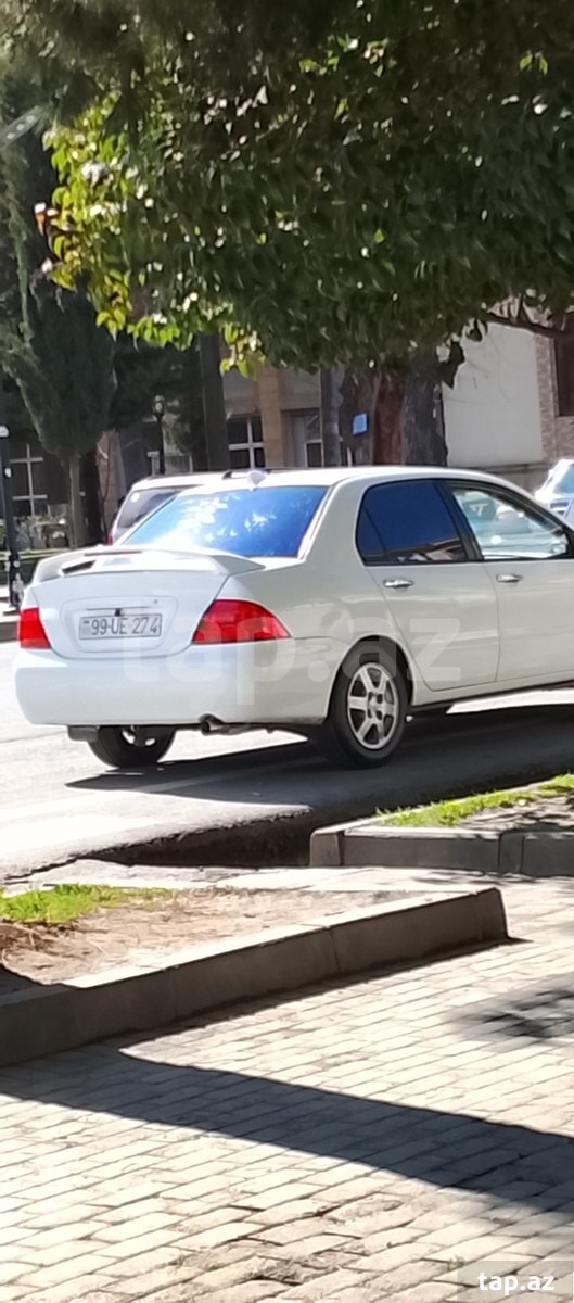 Mitsubishi Lancer, 2007 il (15)
