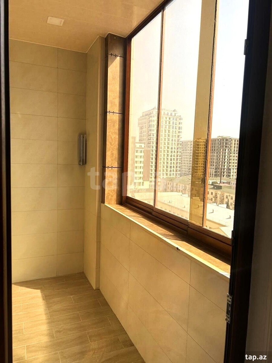 3-otaqlı yeni tikili kirayə verilir, 28 May m., 120 m² (18)