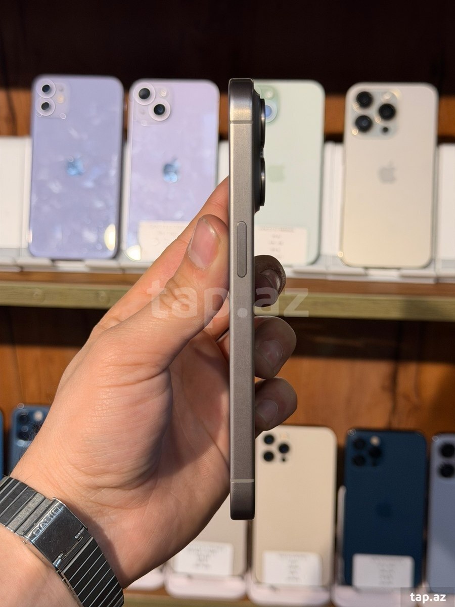 Apple iPhone 15 Pro Natural Titanium 128GB/8GB (3)