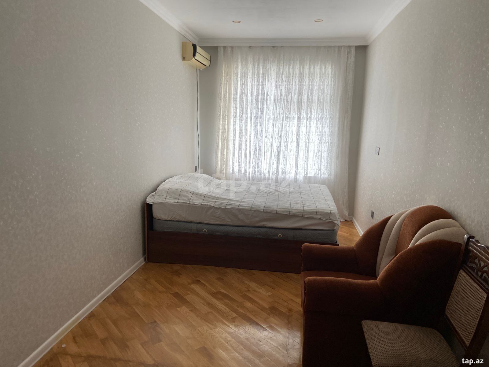 2-otaqlı yeni tikili kirayə verilir, Nizami m., 75 m² (11)