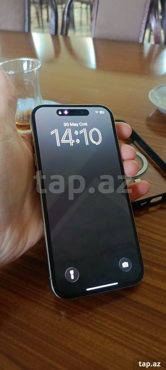 Apple iPhone 15 Pro Natural Titanium 128GB/8GB (2)