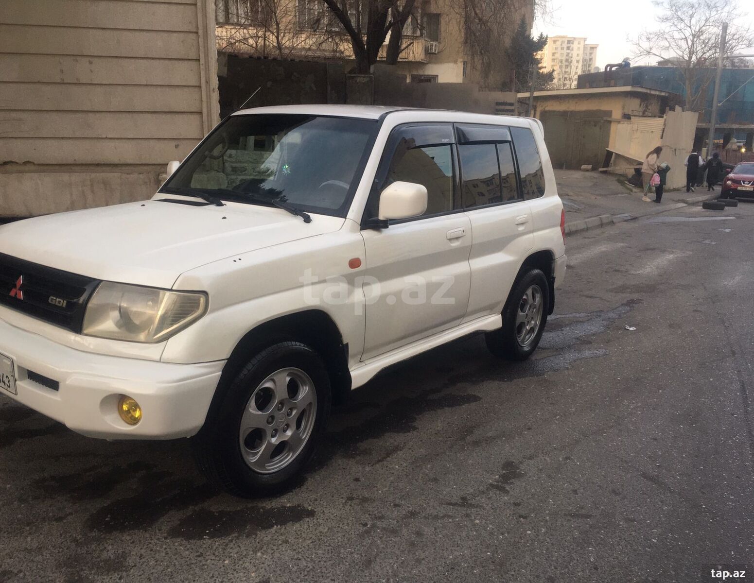 Mitsubishi Pajero io, 1999 il