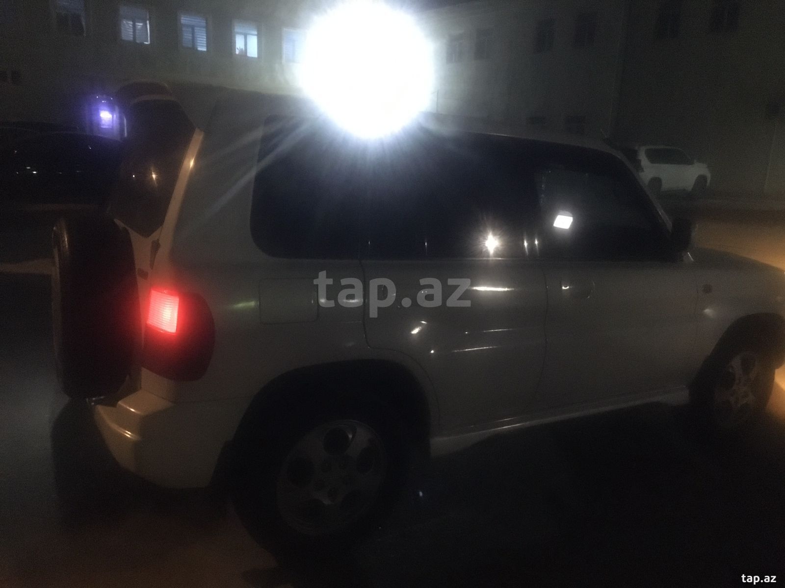 Mitsubishi Pajero io, 1999 il (6)
