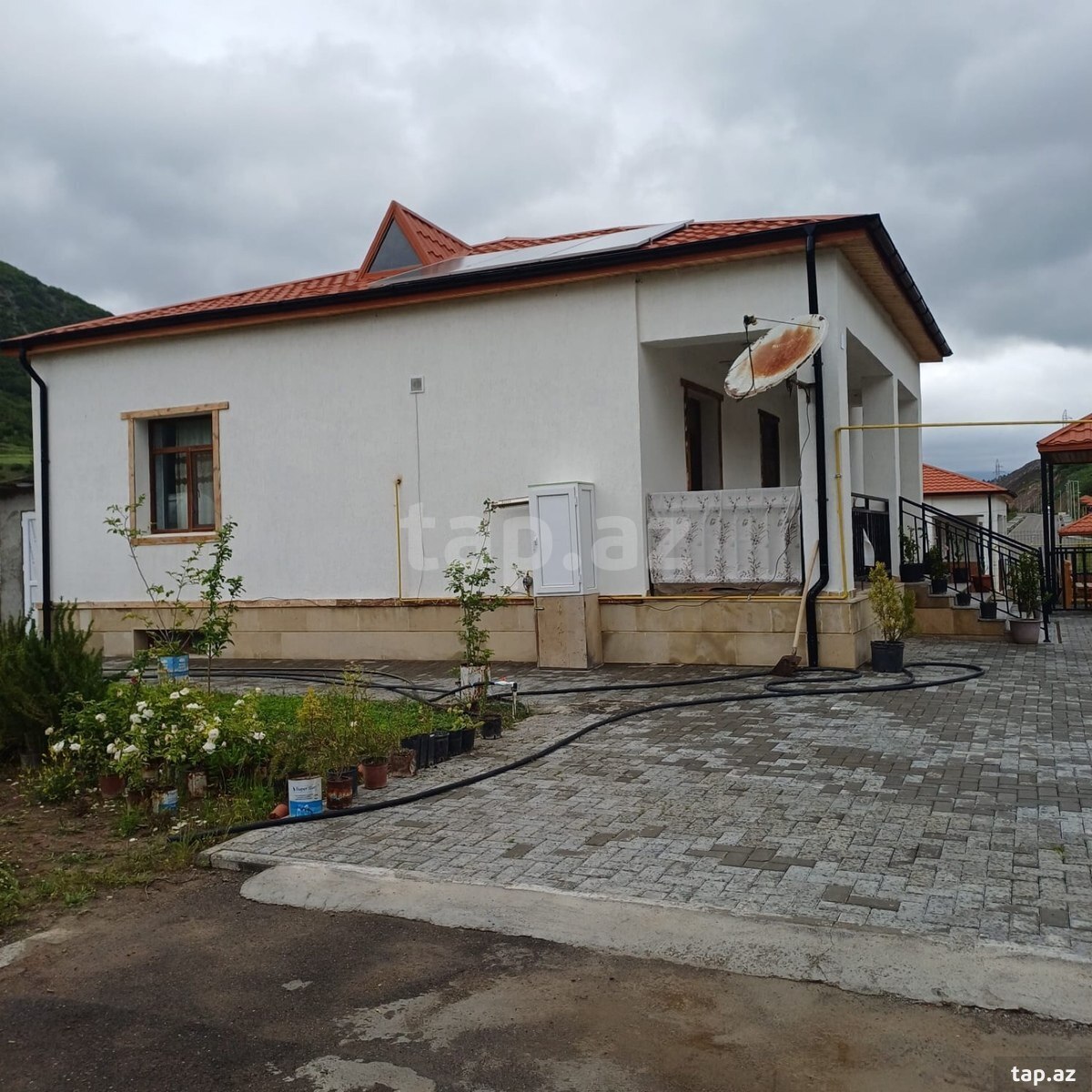 Həyət evi kirayə verilir, Laçın ş. (3)